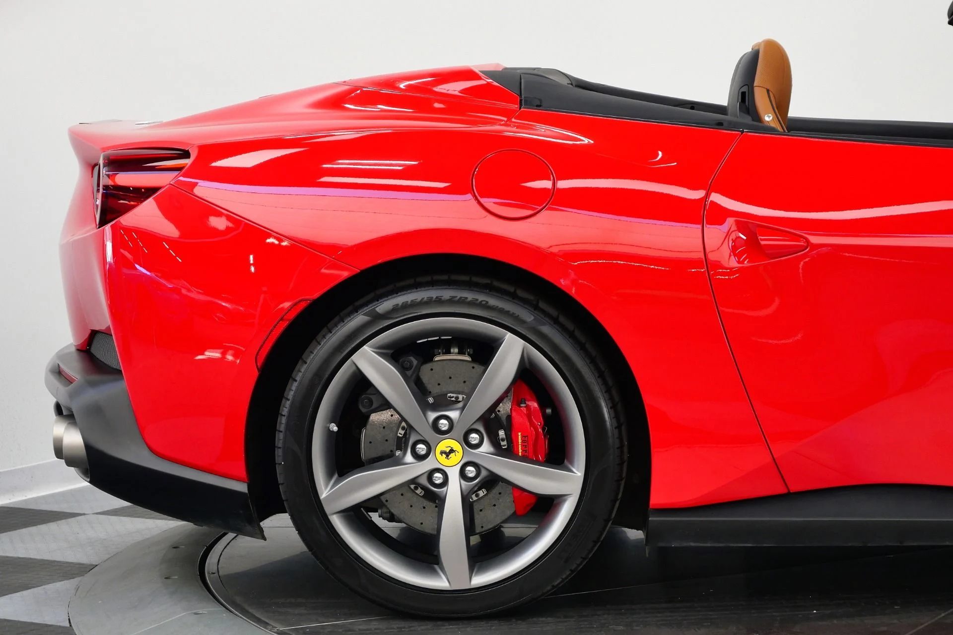 mph049_481269492_Used_2019_Ferrari_Portofino_Daytona_Seats_High_Power_Hi_Fi_Carbon_Fiber_and_Leather_Steering_Wheel_1775750946_40e9a6aeb1