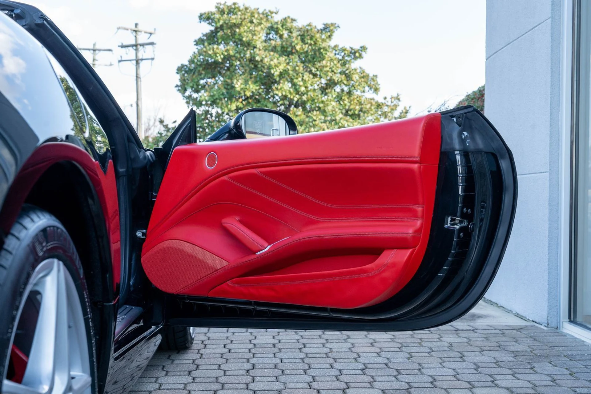 mph049_504037003_5dbdd010e4414b03b43d2672b1e1c32c_6829b9fcab