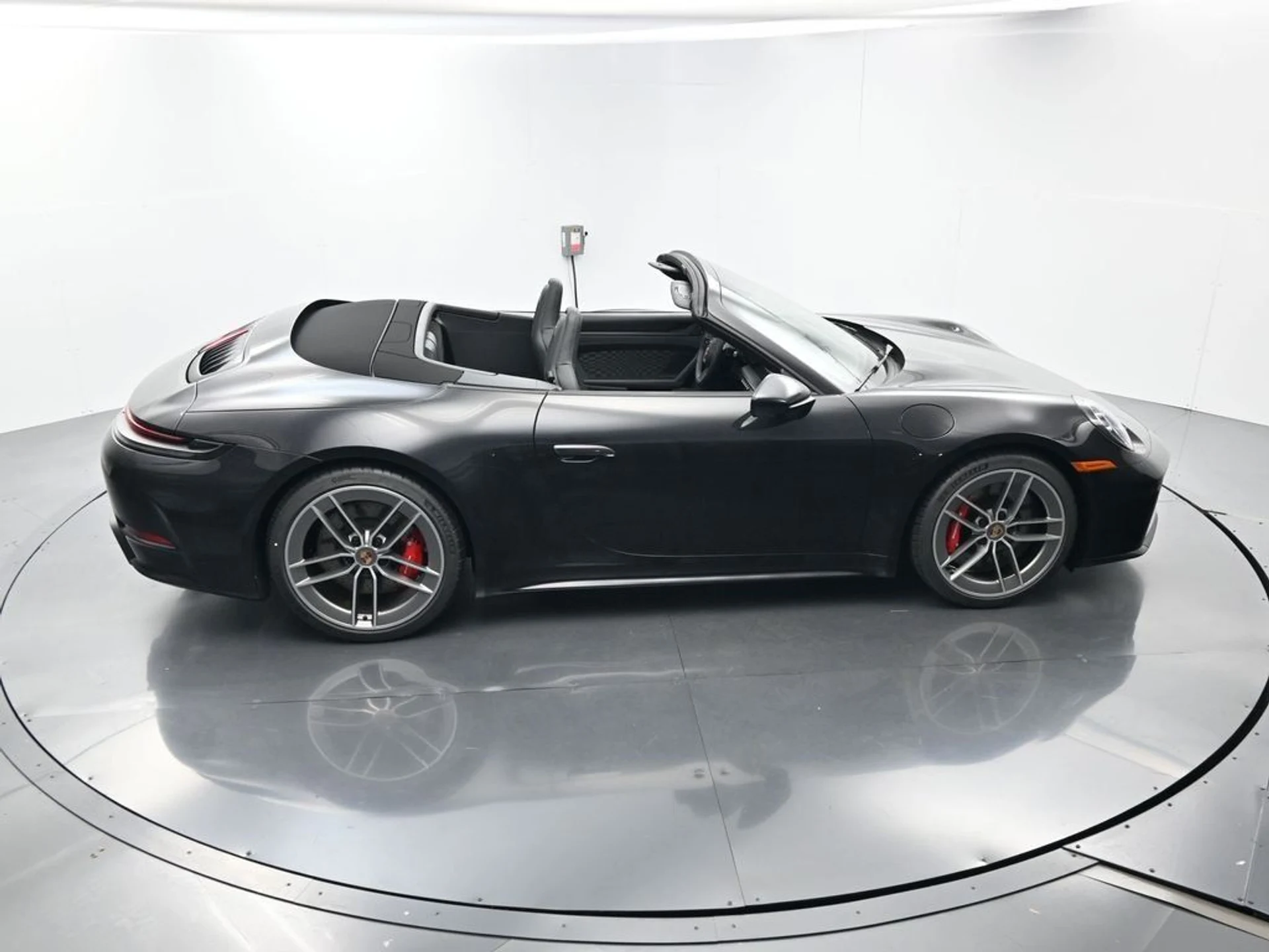 mph049_527204199_6aa06c3087d3172fca37ca7ed2de99be_13cb221cbd