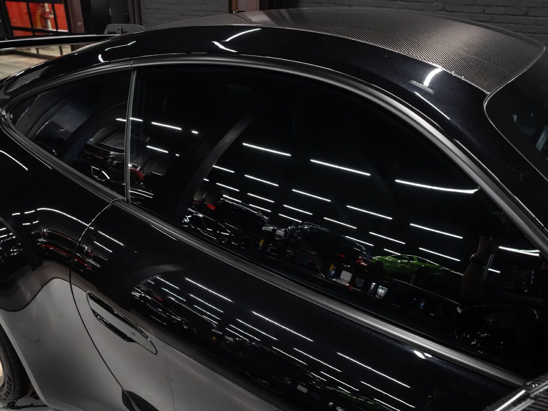 mph049_527368821_porsche_911_2022_32ea66cd01