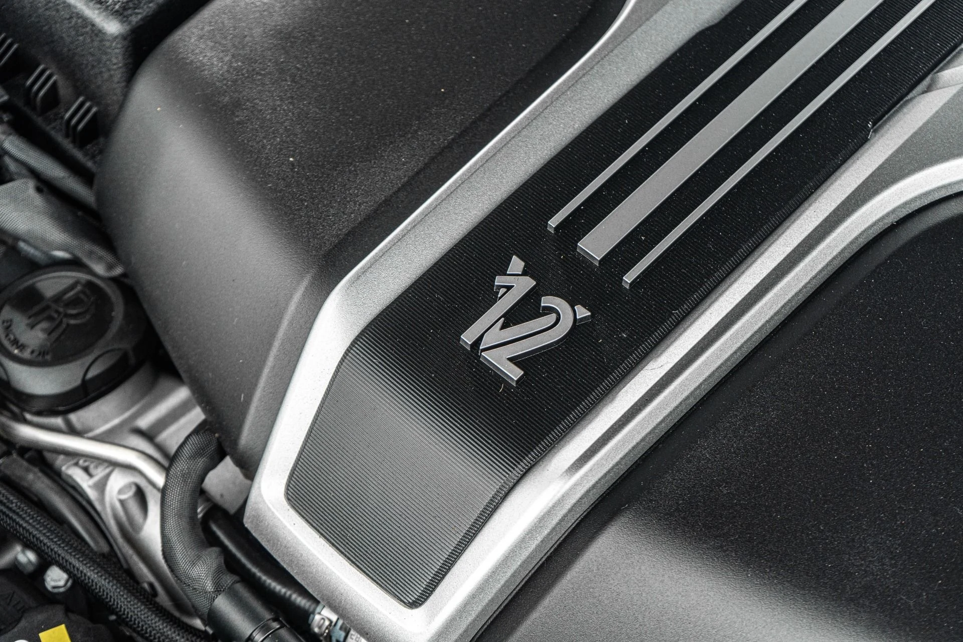 mph049_529166759_Used_2022_Rolls_Royce_Ghost_1774388734_a90bfd62e8