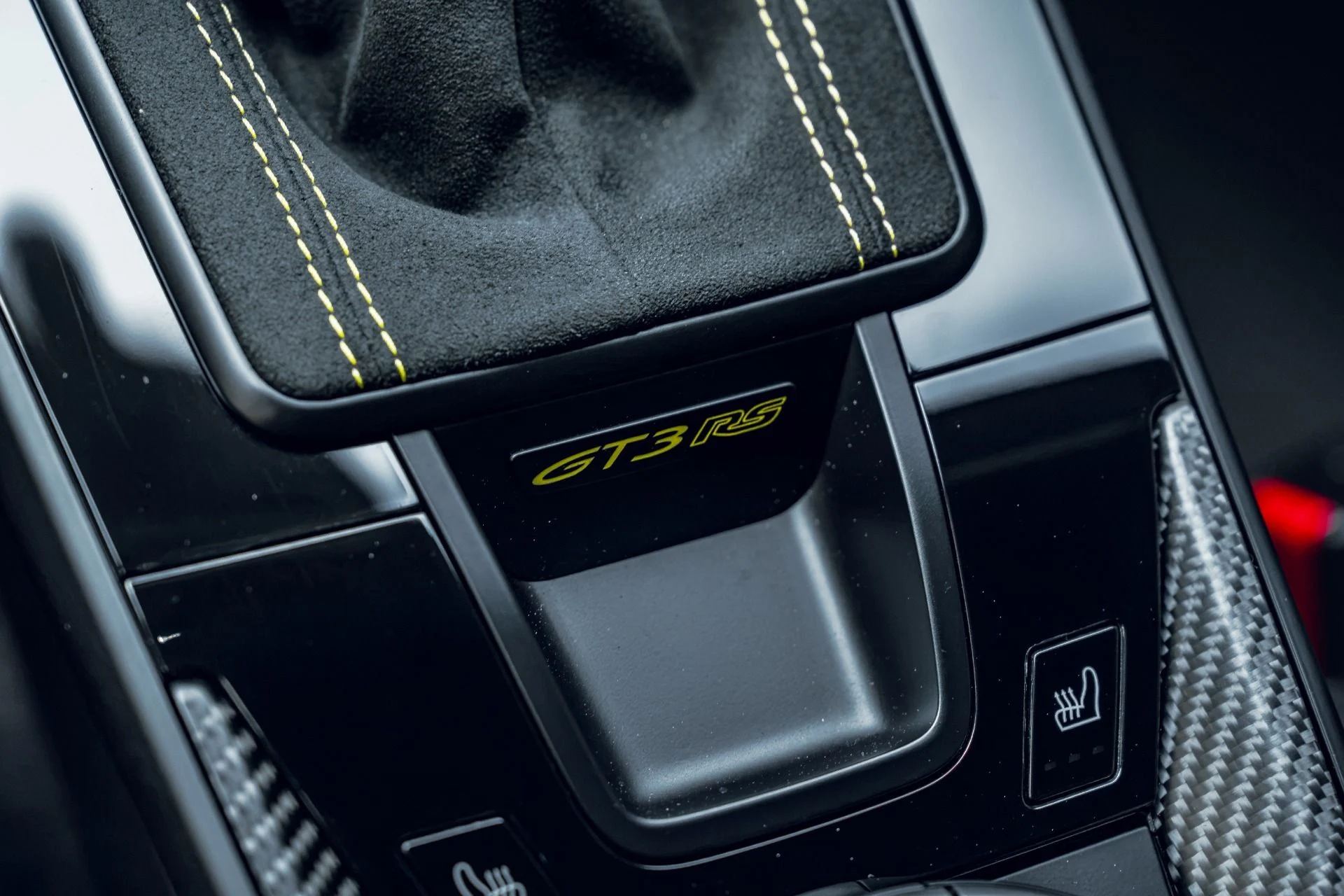 mph049_536694296_Used_2025_Porsche_911_GT_3_RS_1782865457_28694b1531