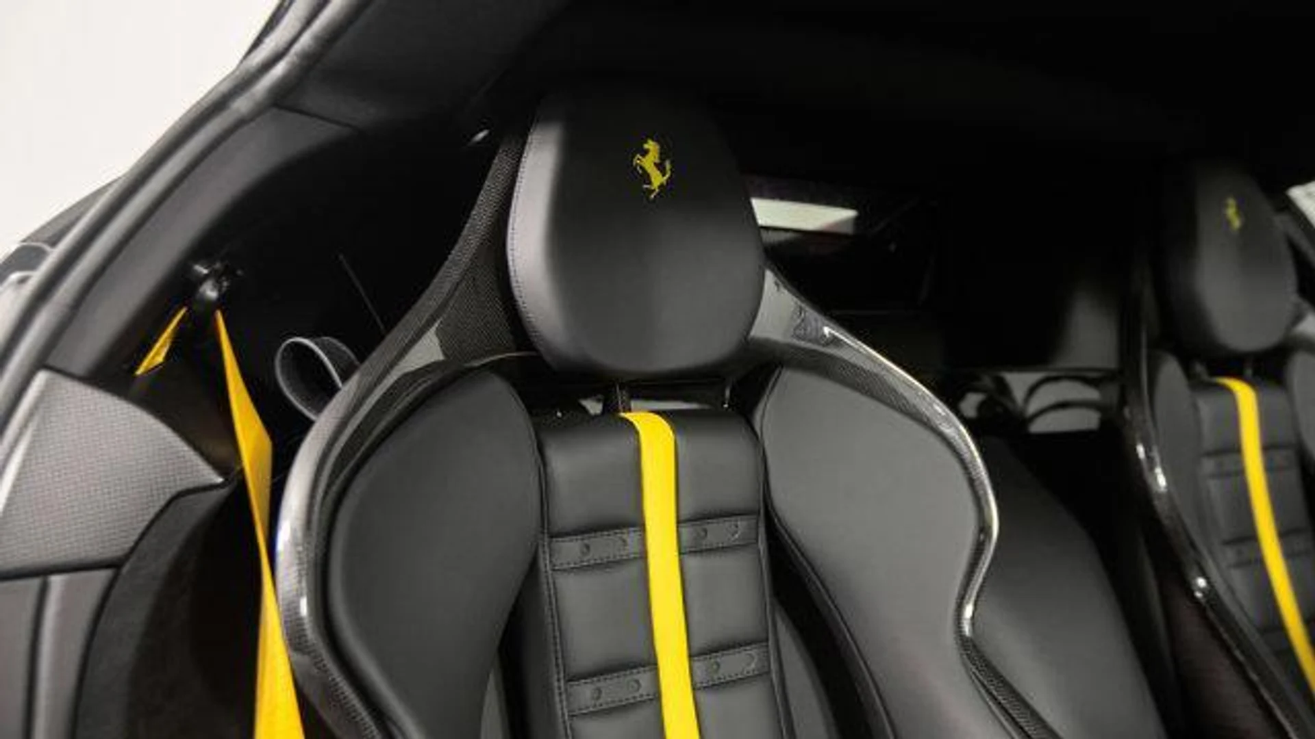 mph049_559165694_y_Wp_P_Vx_Cb_Skx_M3co_NC_4vl_A_Md1_NQ_8463142e26