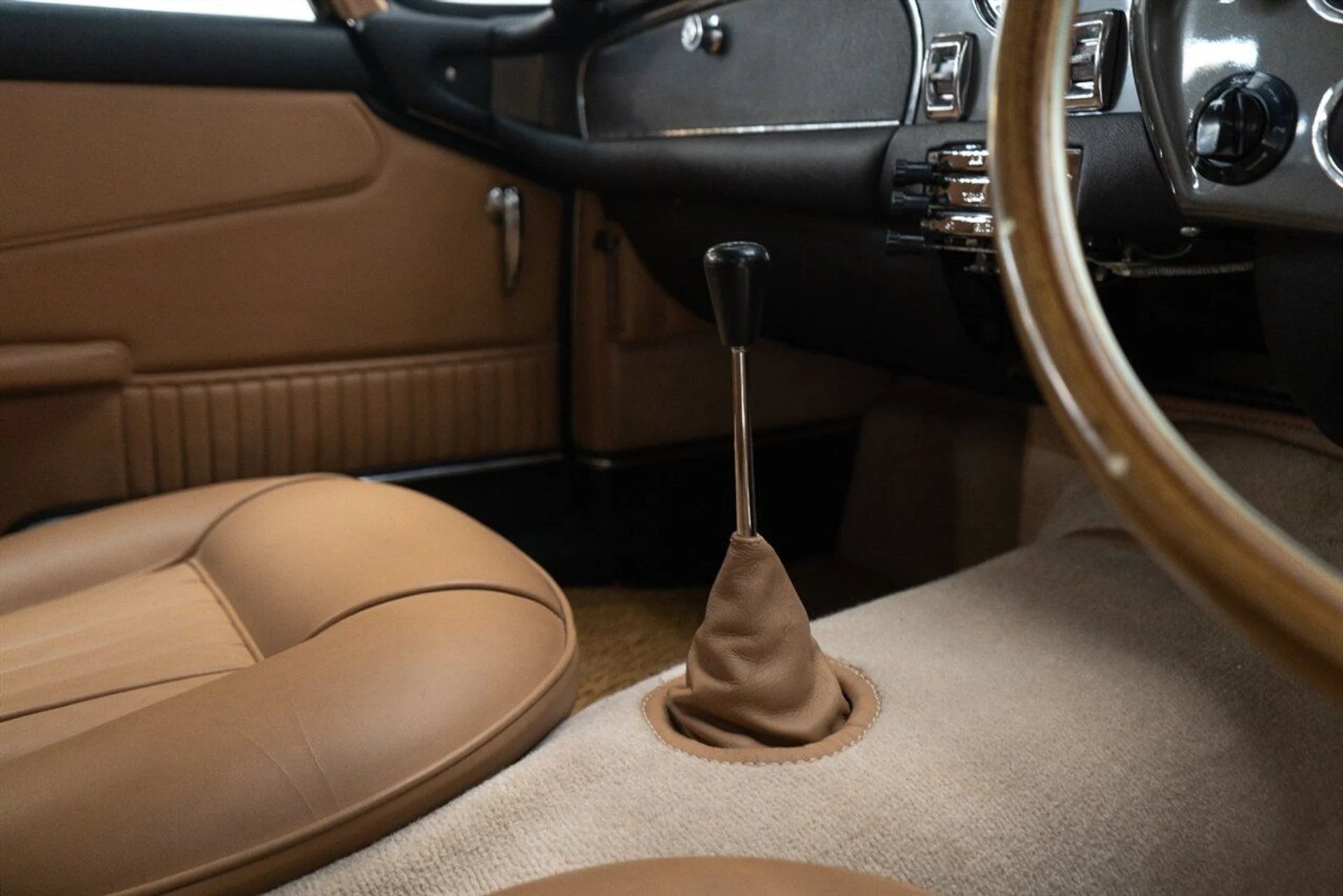 mph049_570173793_5aba4f2c96_1280_97b26c8346