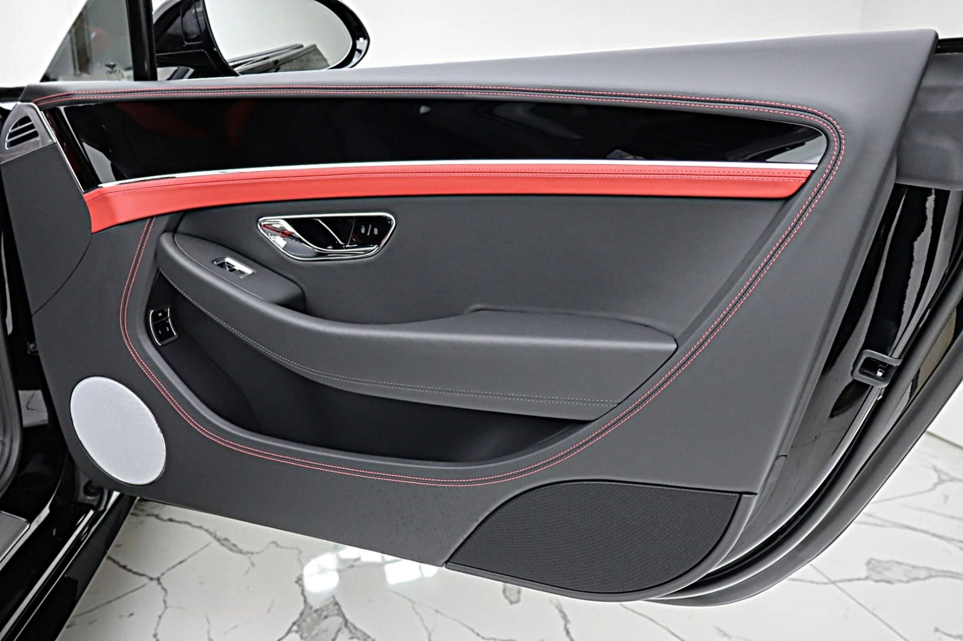 mph049_58812262_New_2026_Bentley_Continental_3ad2f240be