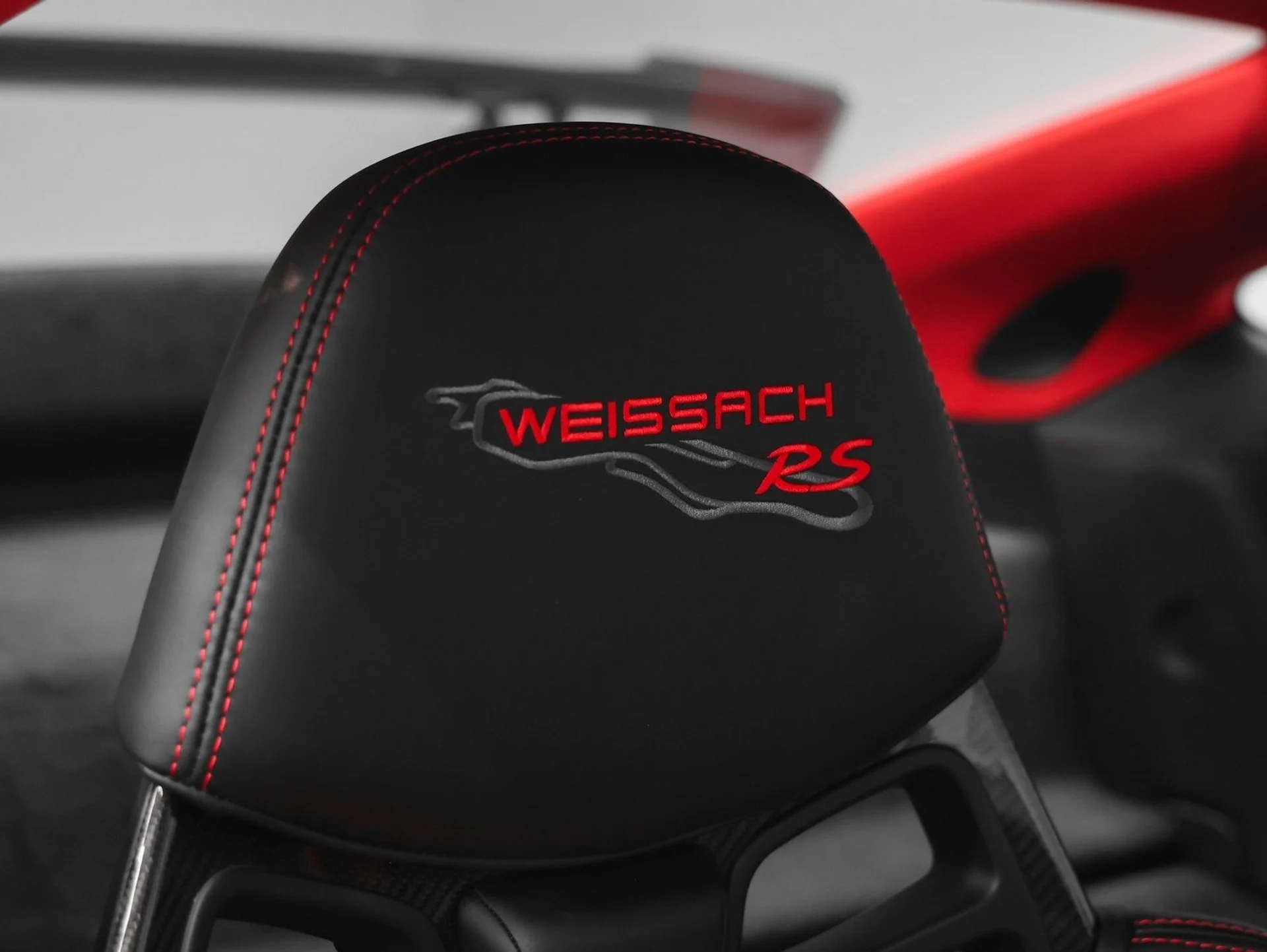 mph049_592132803_50_1f2b6228a9