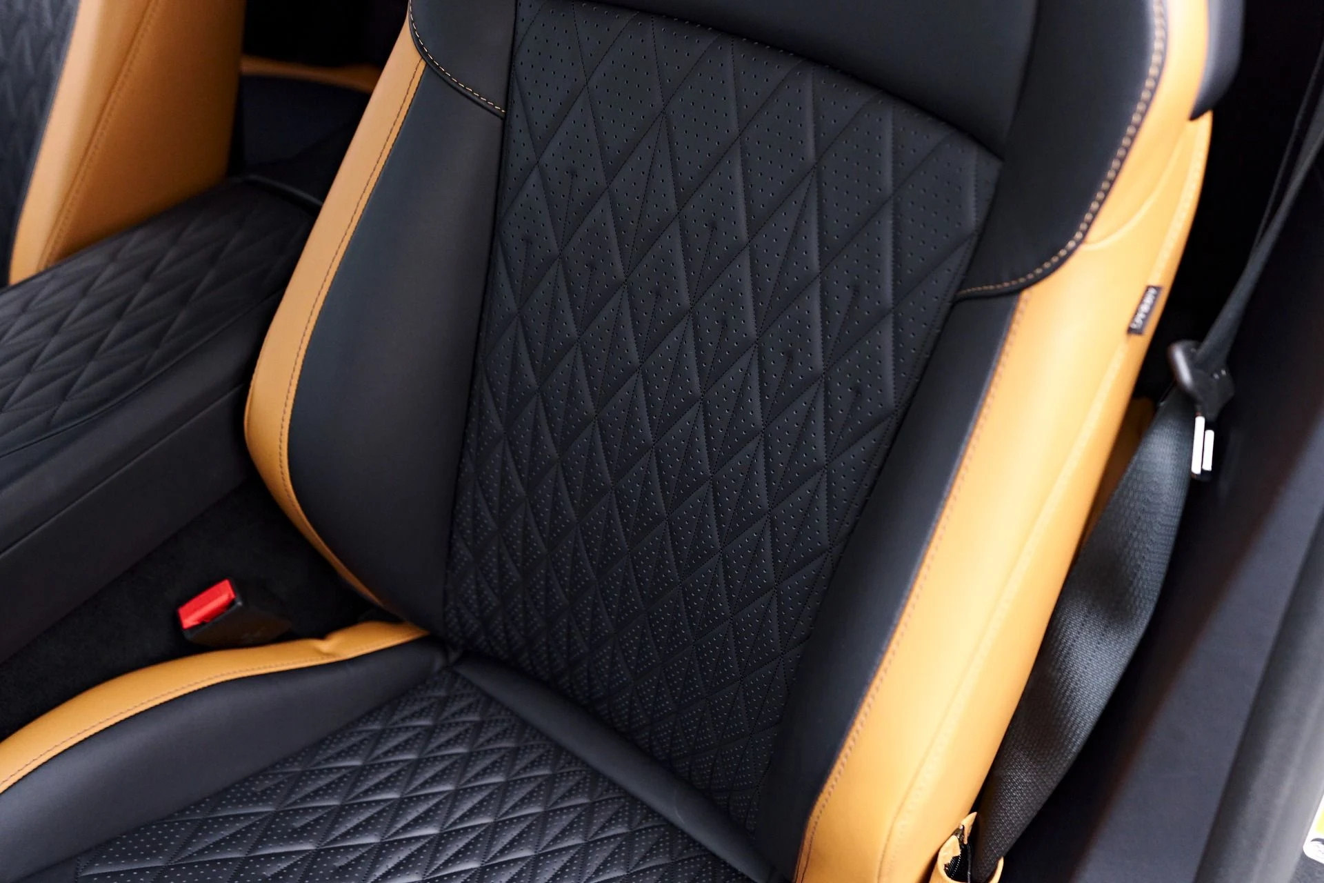 mph049_610892024_Used_2024_Aston_Martin_DB_12_1752612779_292ad9f9d1