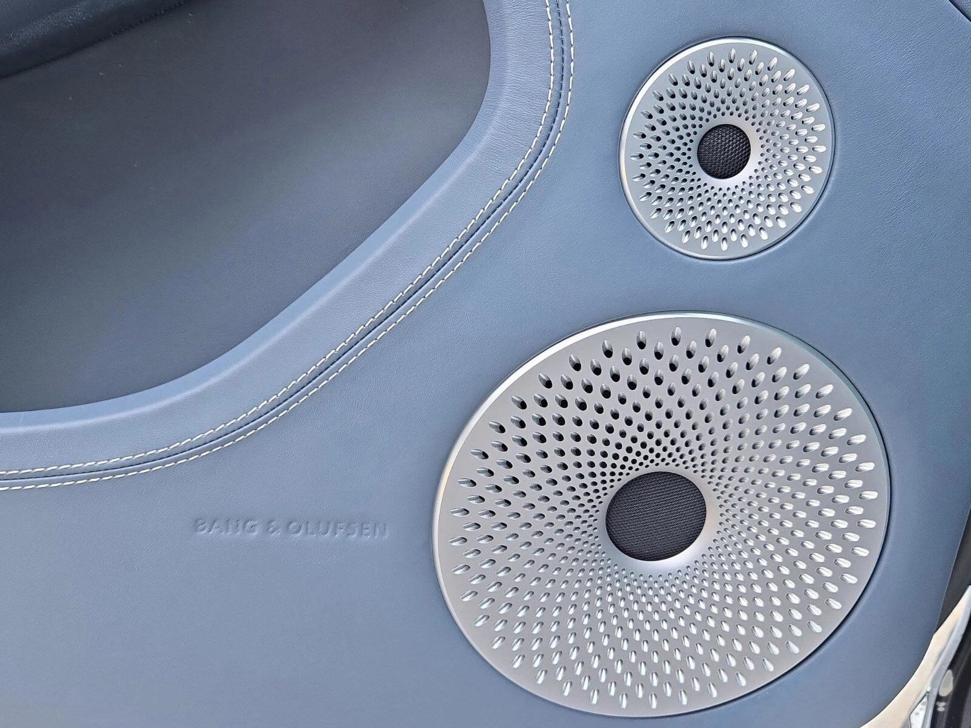 mph049_615791048_e196627a28eb0c3f454a0e2787bbb029x_d9dd248af5