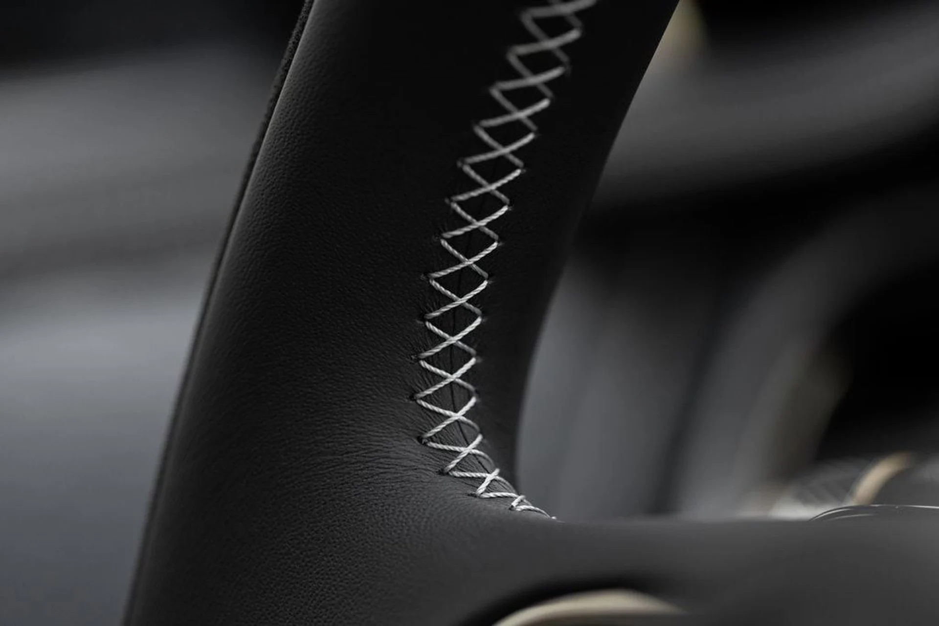 mph049_620308024_b7e232d5f9cf05c9c93bd0eee76fb26ax_c2622df9f3