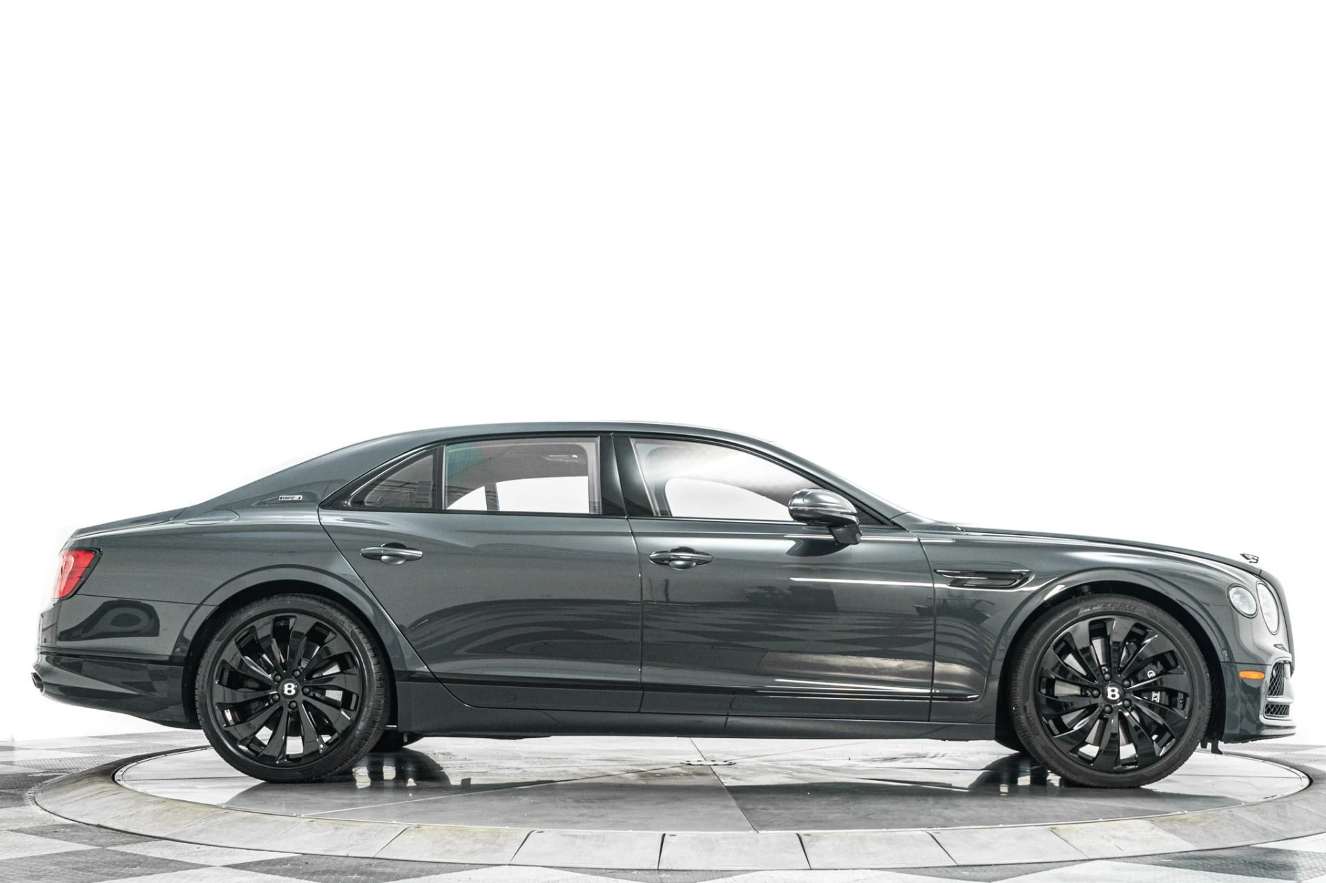 mph049_632314912_Used_2024_Bentley_Flying_Spur_Edition_8_243_K_MSRP_Rotating_Display_Panoramic_Roof_1782501606_bf346d3a34