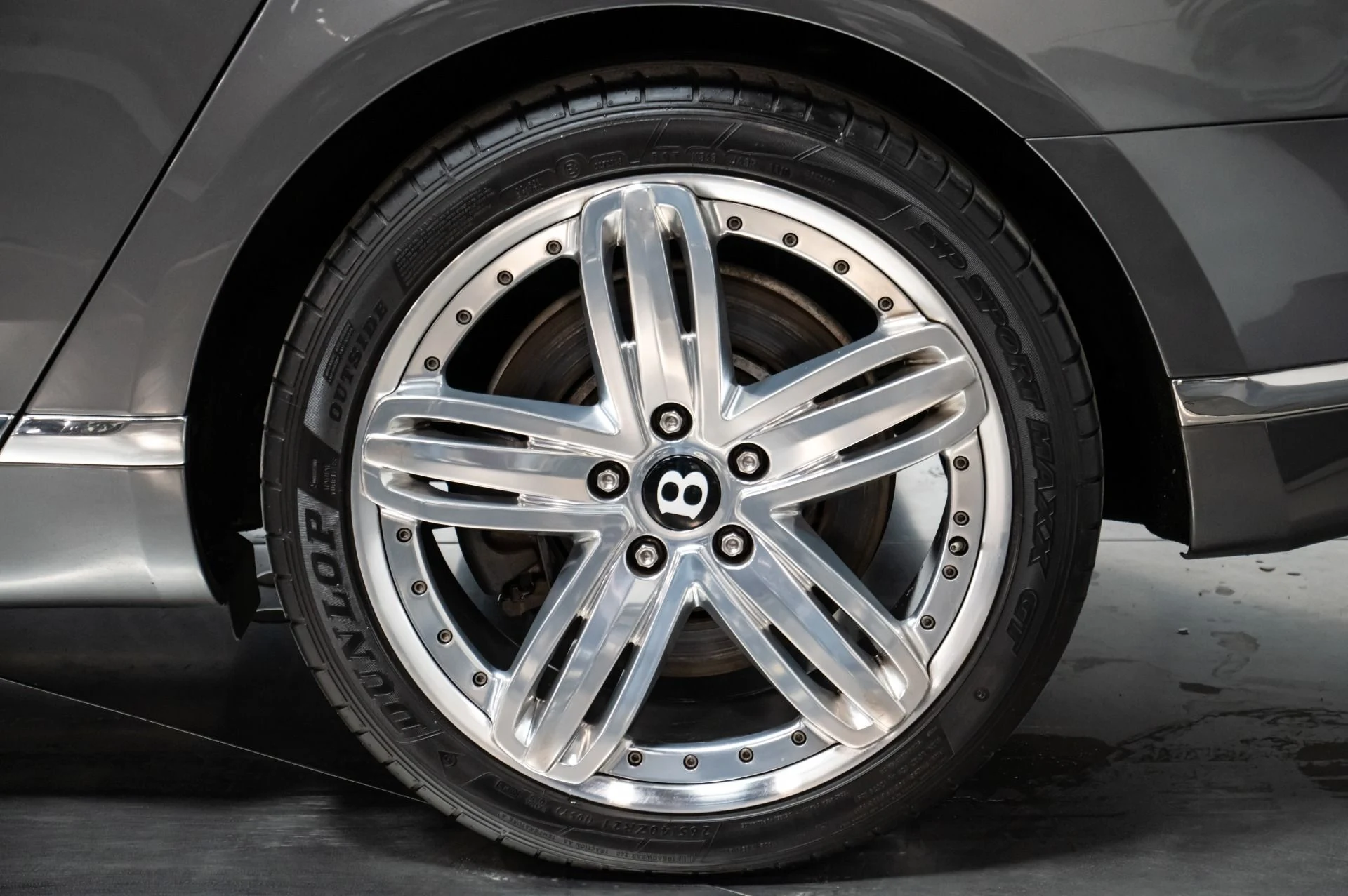 mph049_642974073_Used_2012_Bentley_Mulsanne_1752678989_a404eed2a7