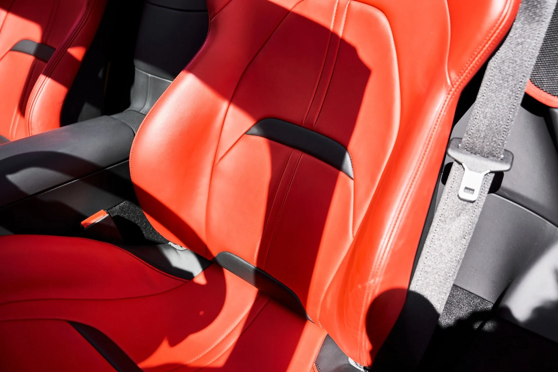 mph049_648878357_Used_2024_Ferrari_SF_90_Spider_Base_1776734376_69dcaea9f4