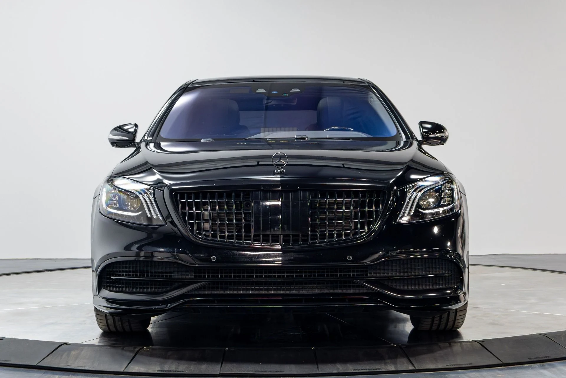 mph049_64909509_Used_2020_Mercedes_Benz_S_Class_Maybach_S_650_1778195689_5cfd45bef0