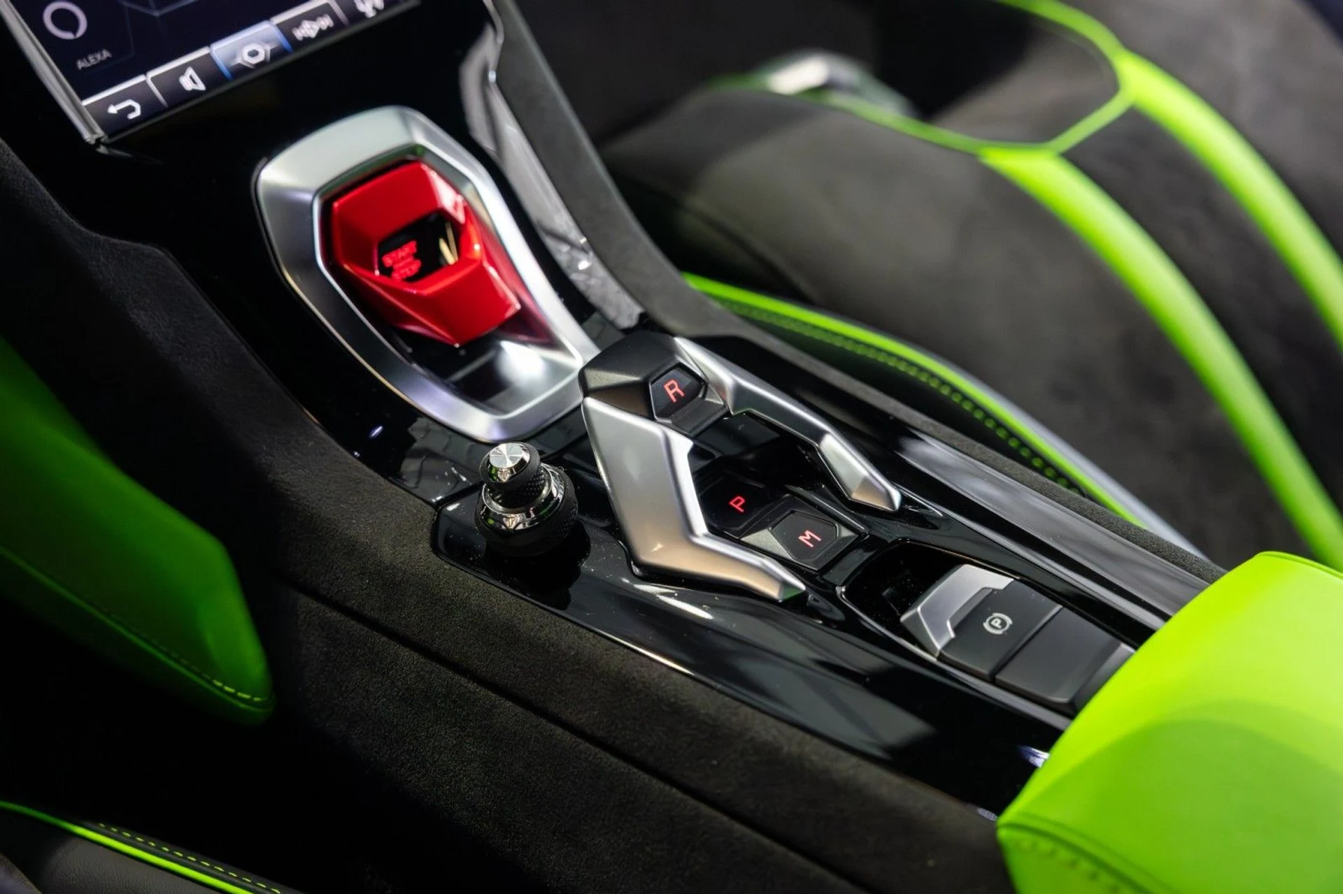 mph049_650082968_OA_2122c68d29