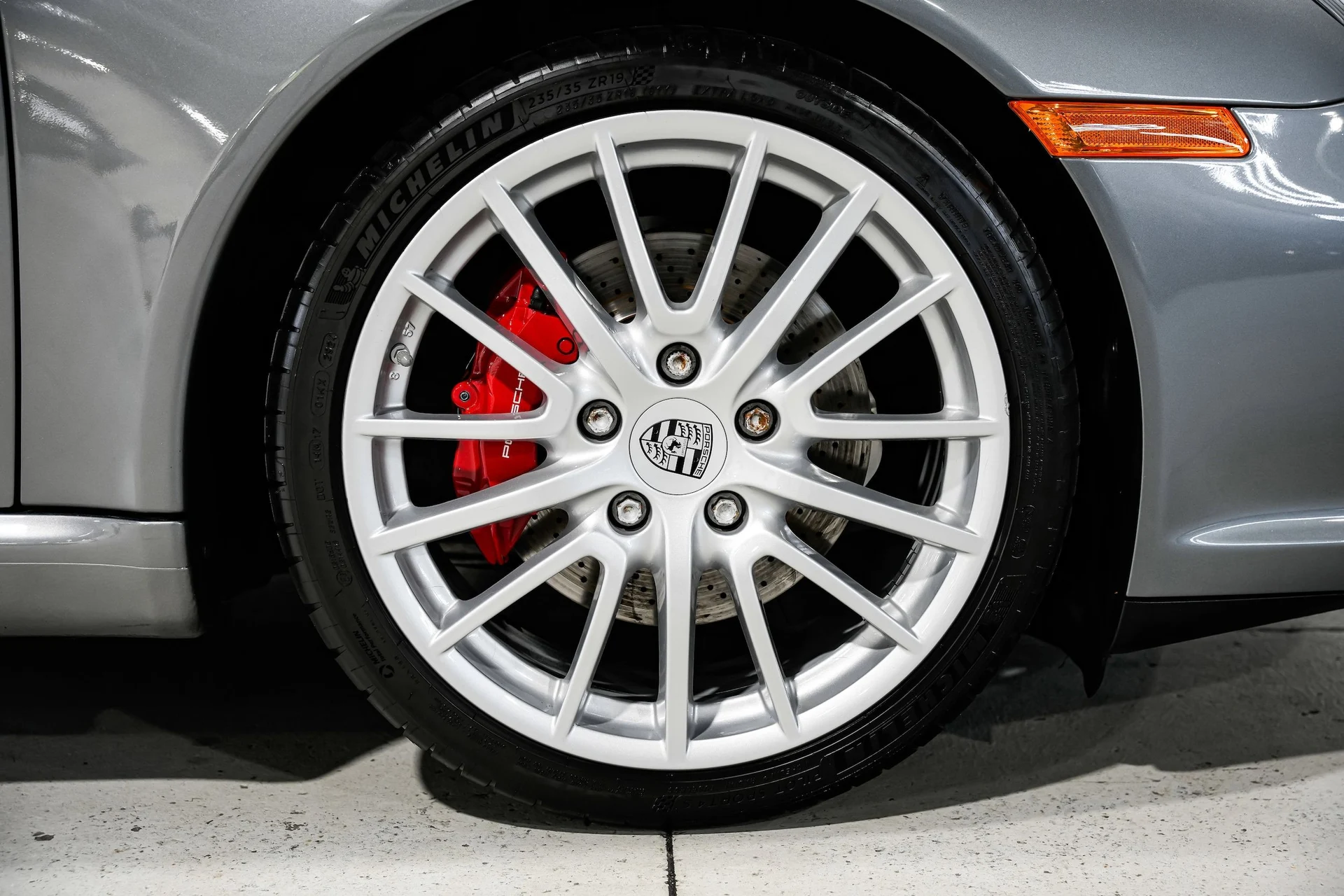 mph049_661478725_8df8121b34fed18114bbb9dc2088e290x_5499643887