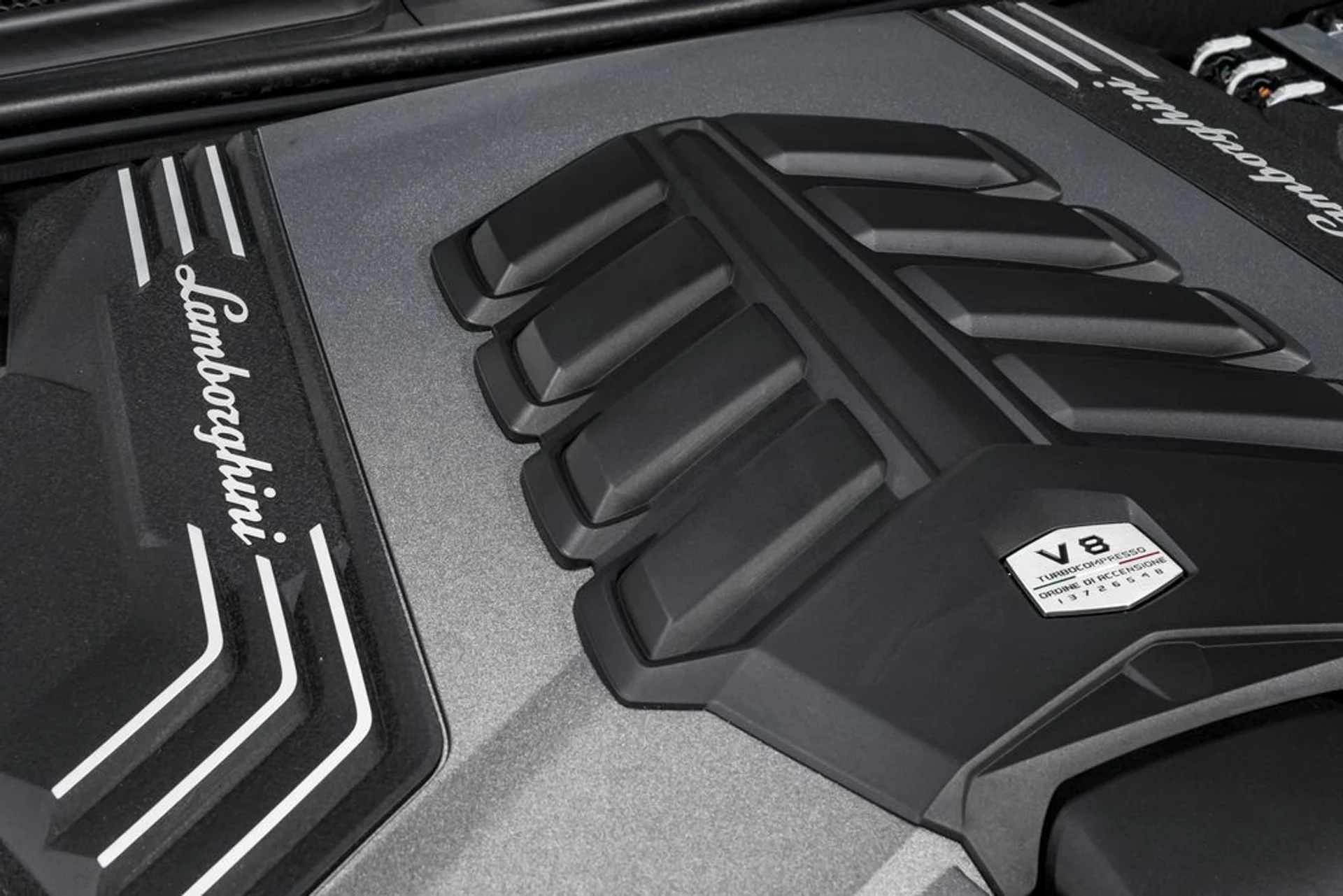 mph049_688137755_c1d3b29968b62ddd540e254c508d4e2fx_e19fcd90d9