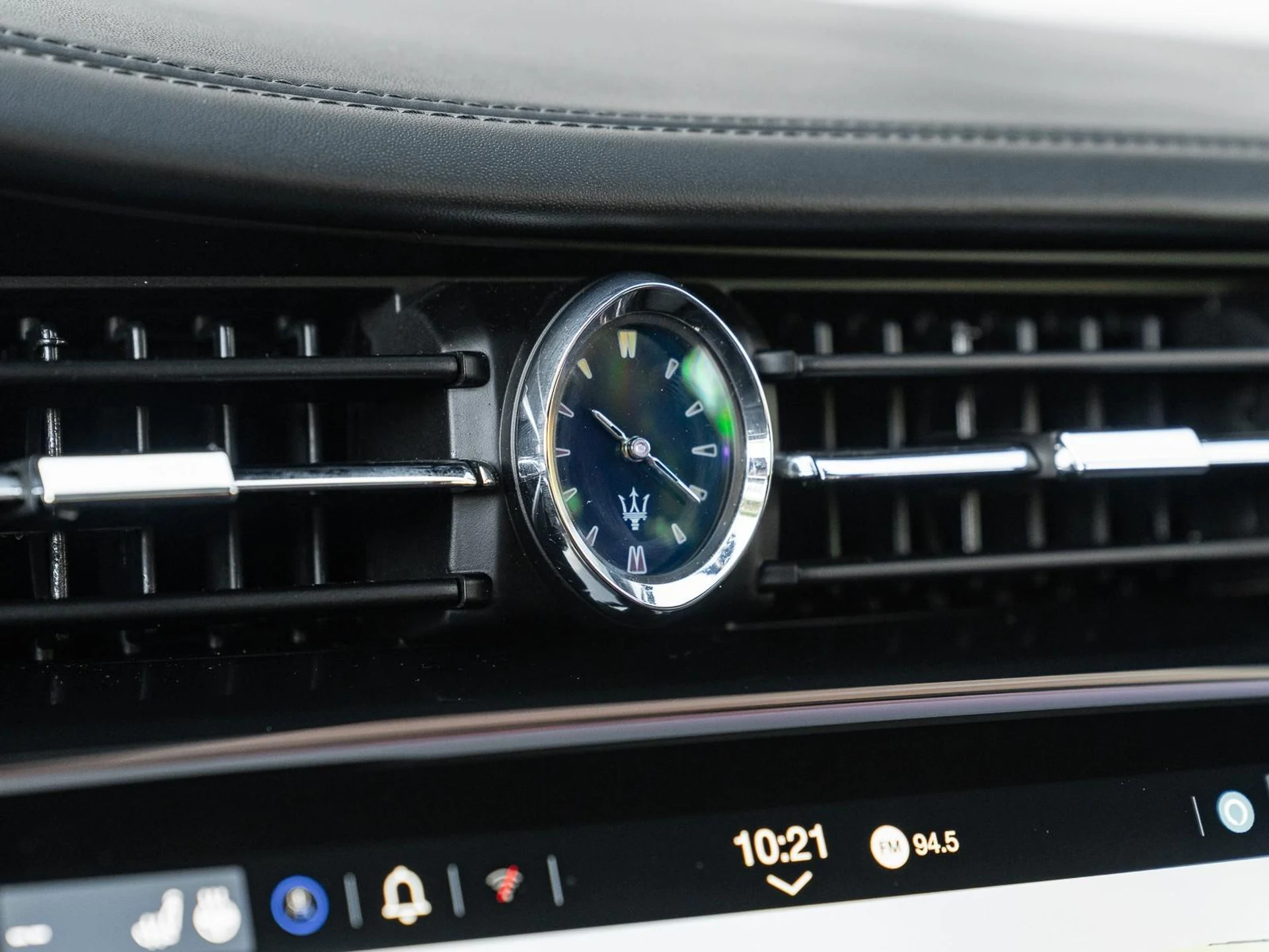 mph049_711526783_Used_2022_Maserati_Quattroporte_GT_1765231547_e08ac071fc