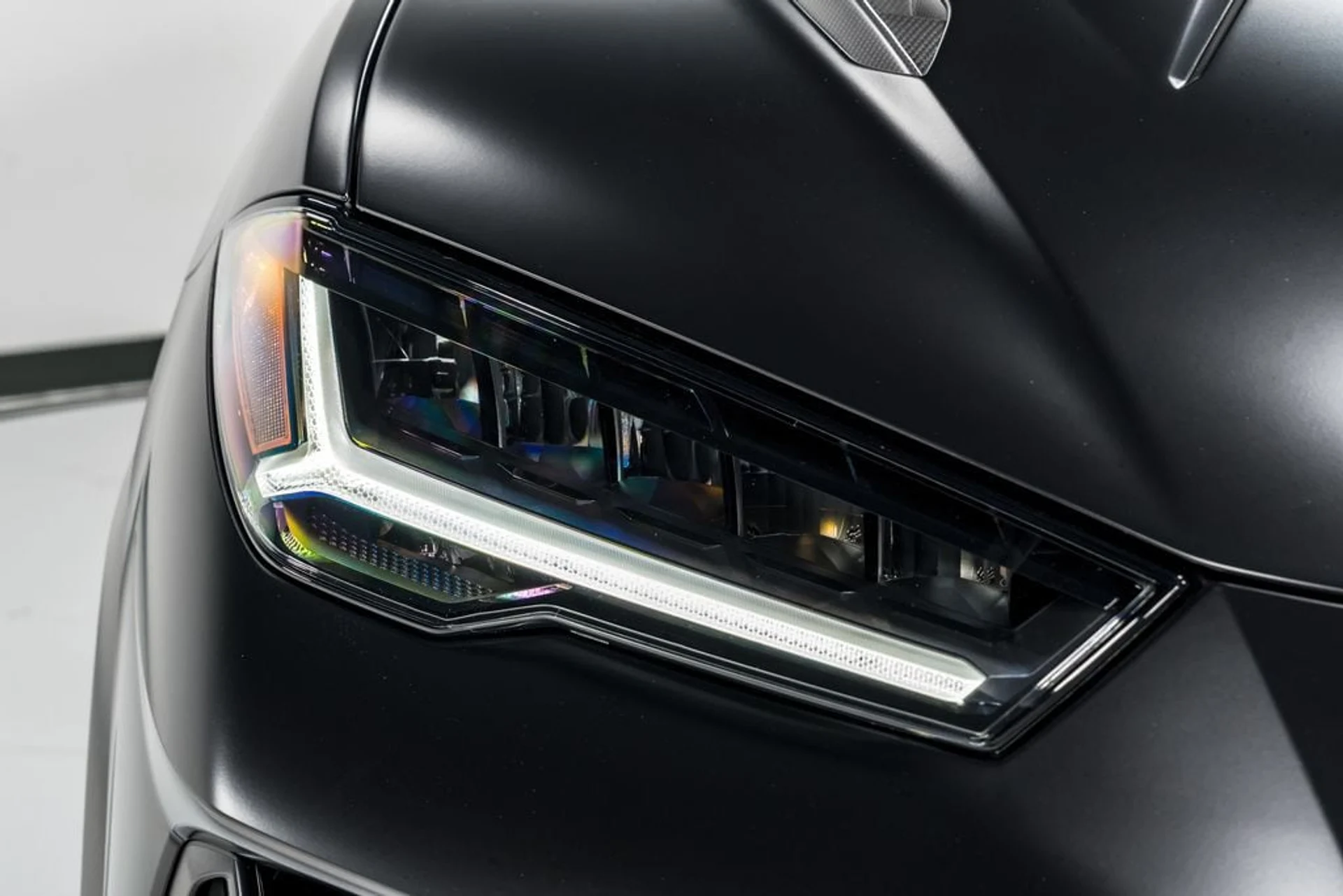 mph049_72184933_04a522db132f27ba856b7b08aea9958cx_e8286e636e