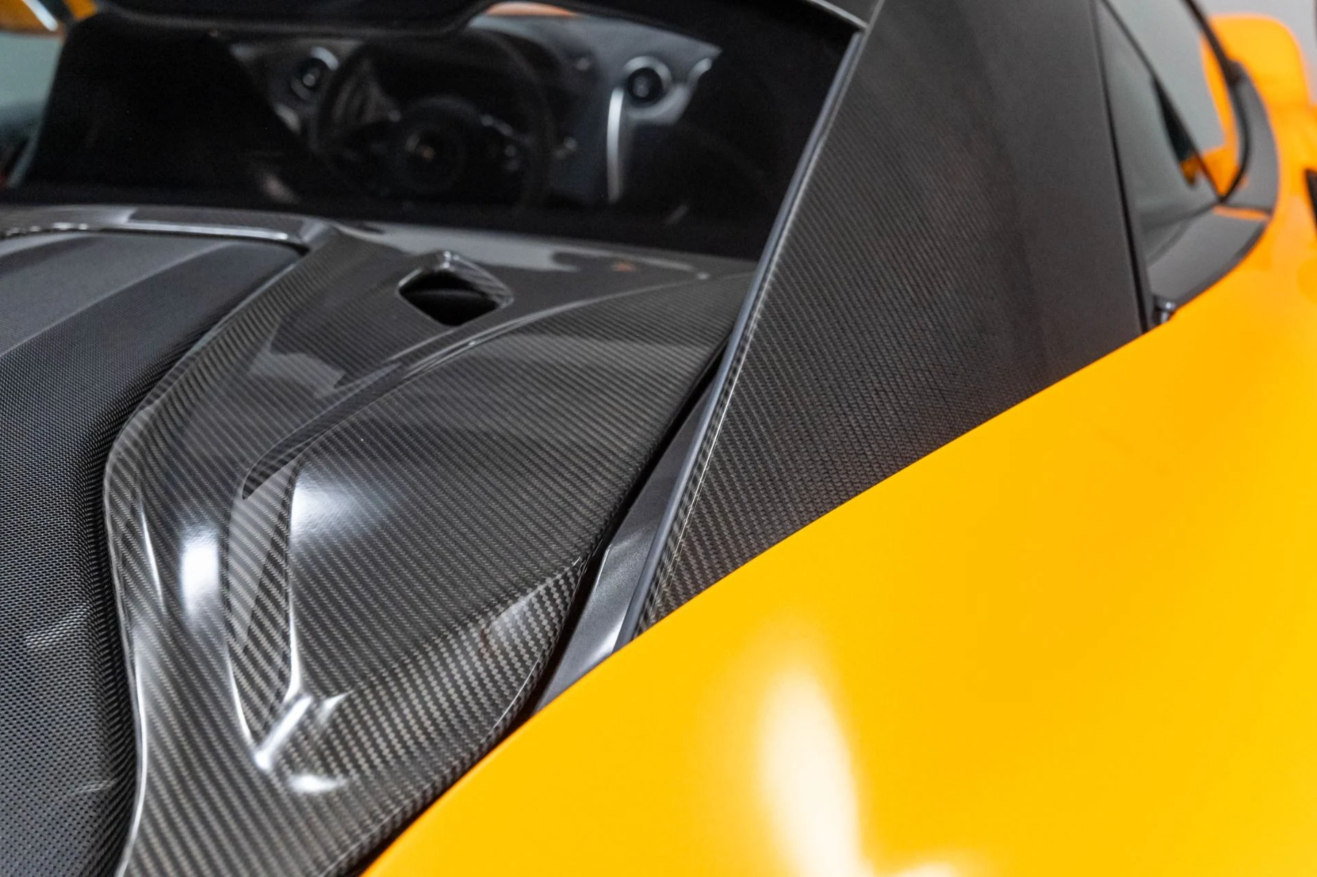 mph049_723133332_Used_2019_Mc_Laren_600_LT_1787778604_4f3780ac70