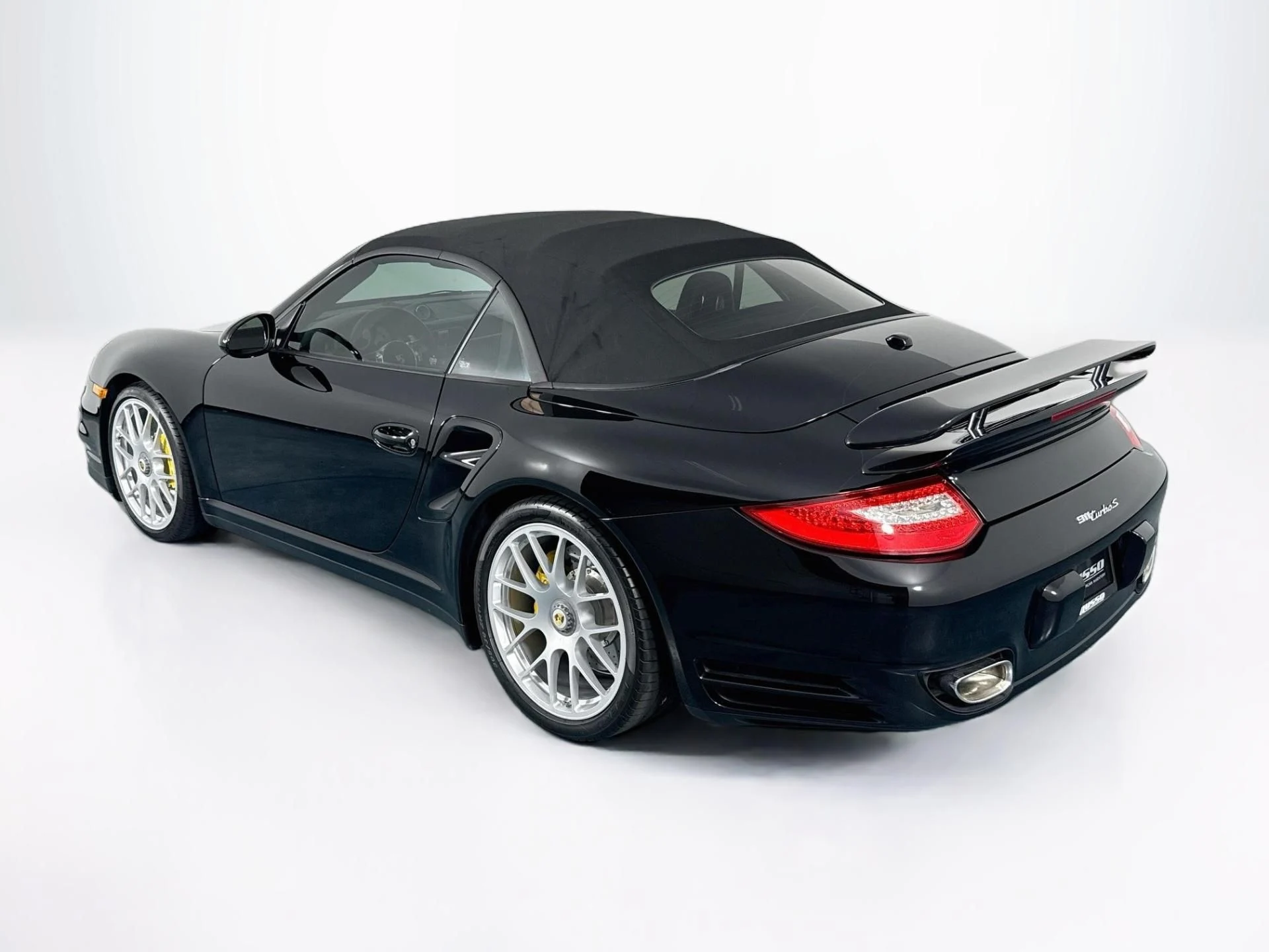 mph049_750357783_Used_2012_Porsche_911_Turbo_S_1792607208_b940adc6c7