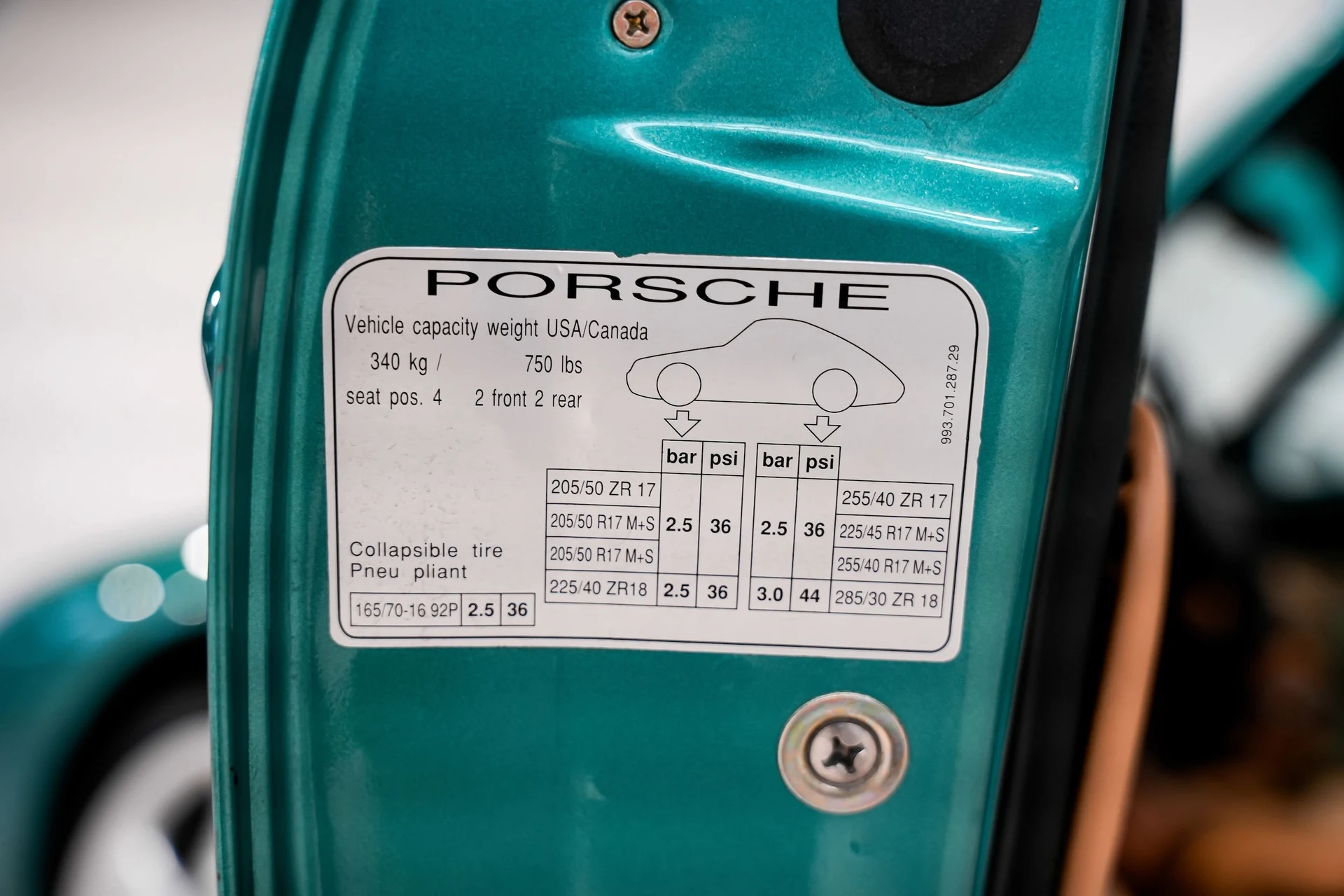 mph049_761945494_e9888367650fbd4d4040381456227d00x_8290dfac3f