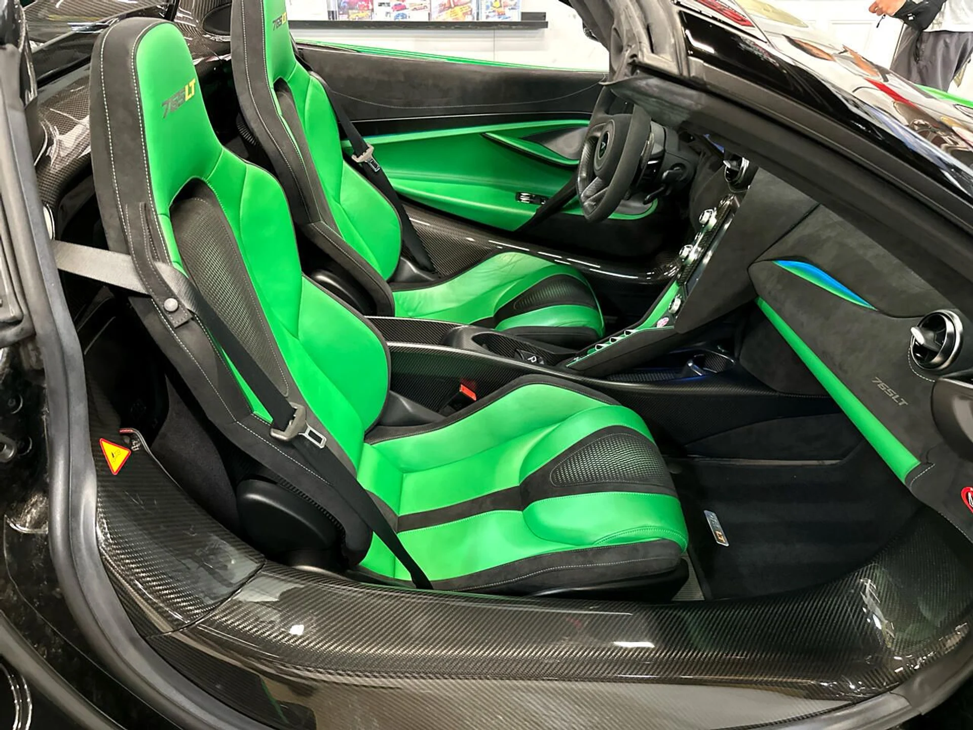 mph049_781674976_638919890126316989_5d54c02801