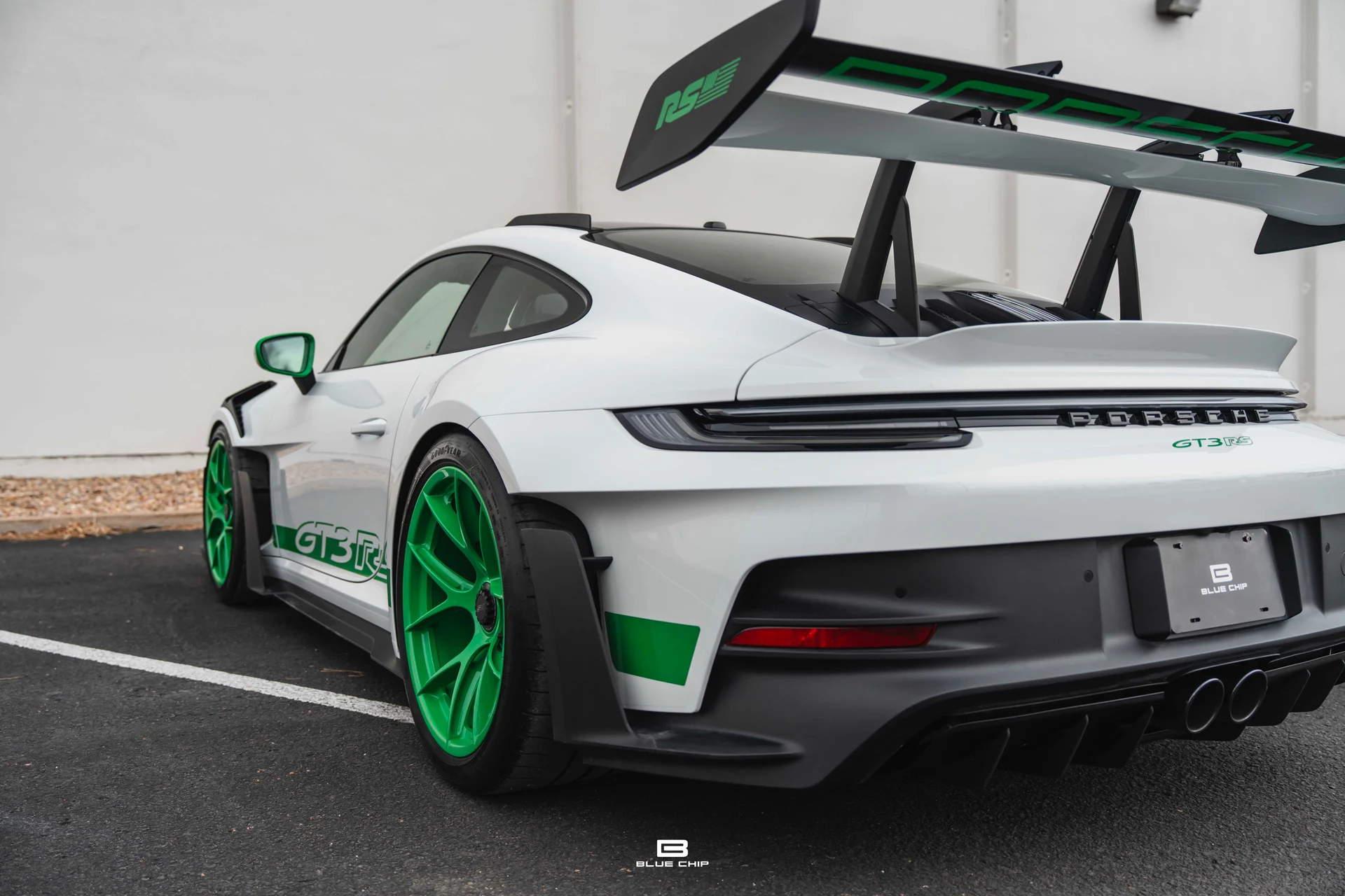 mph049_78617380_695836f82ff29052d6008aec_A7401053_1e4fb4f09f