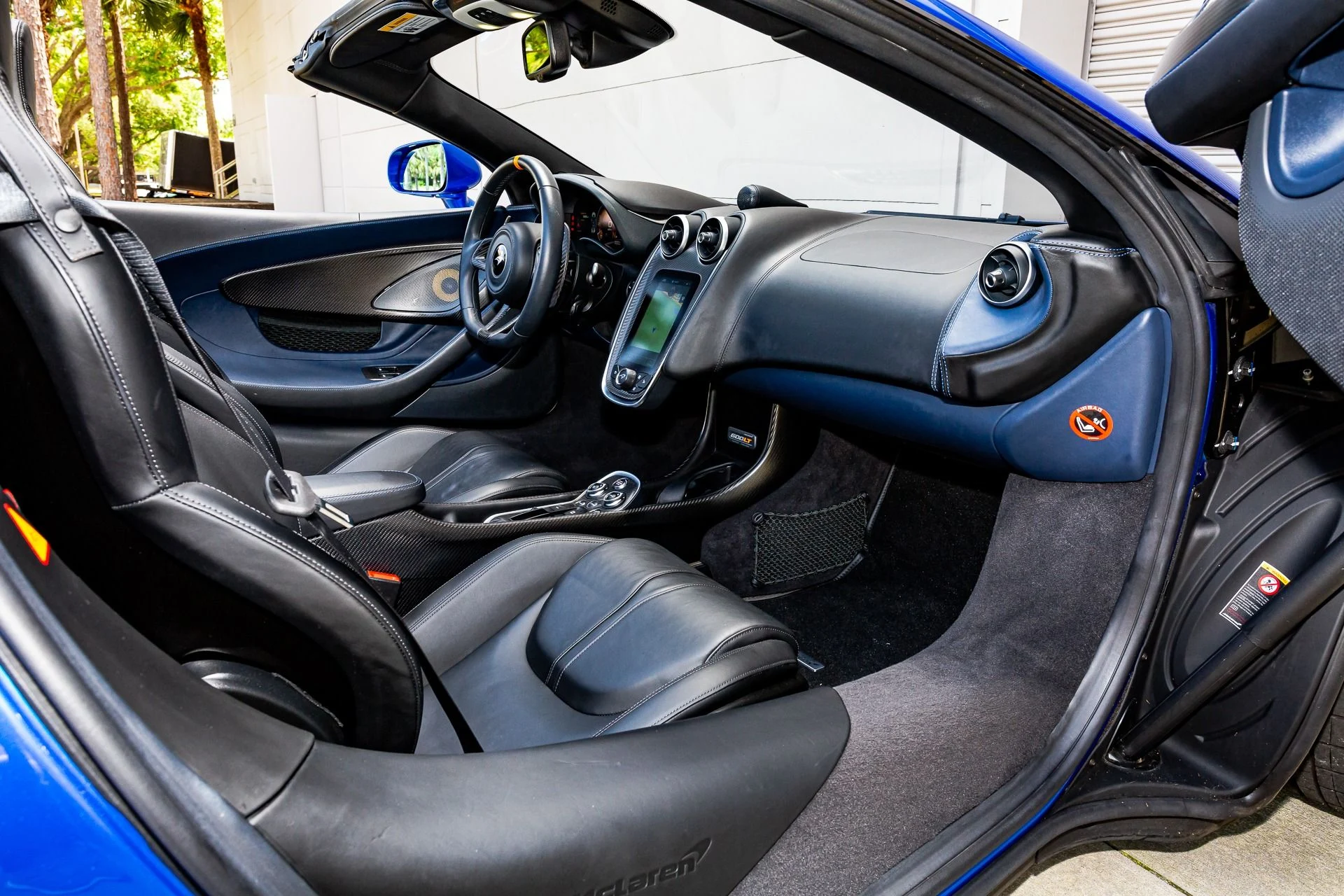 mph049_792845623_14_p50_l_d23c6b1e0f