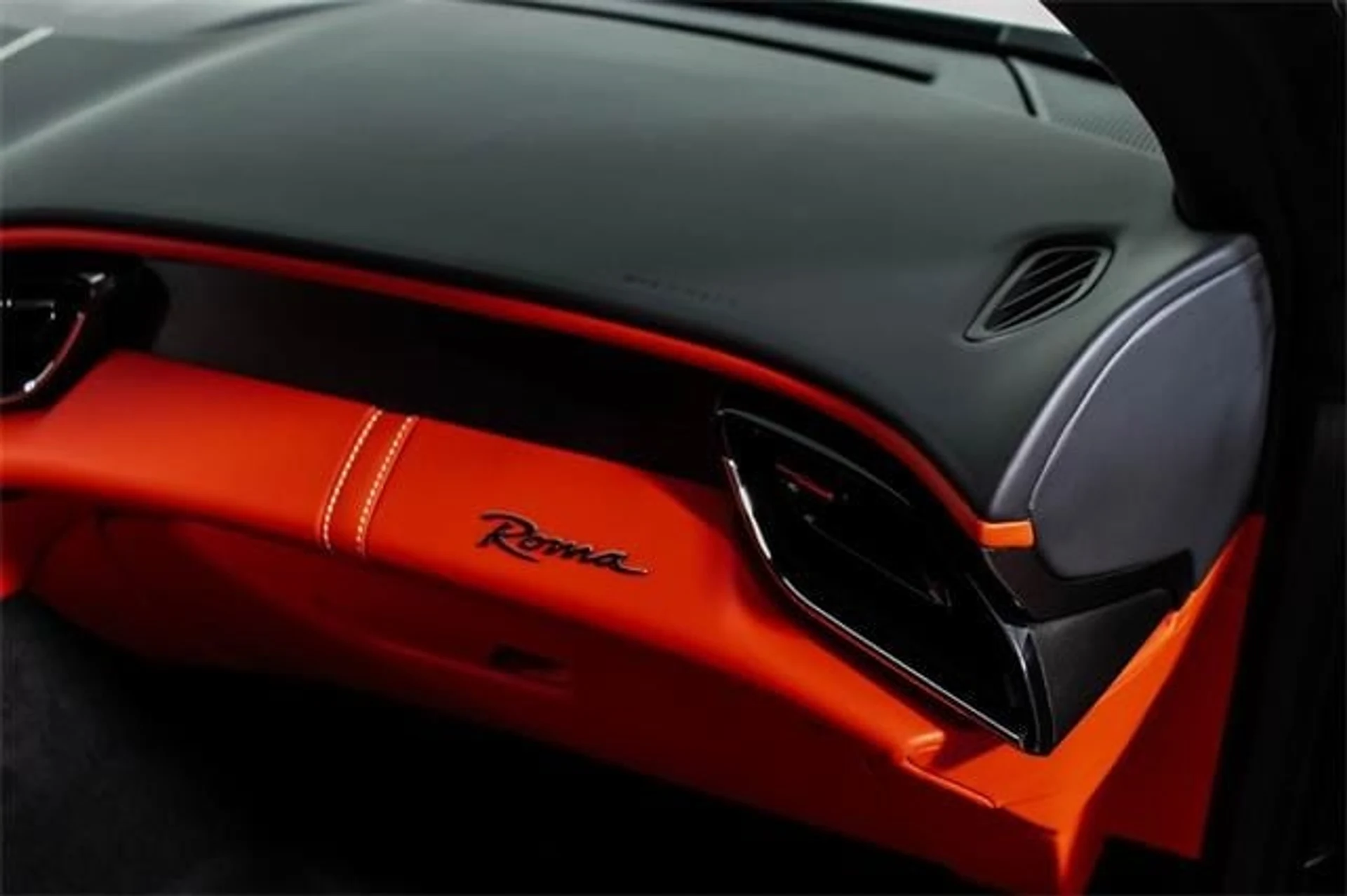 mph049_84241199_ce426f44e06a407790c8ec41b87aa14fx_ac2a6ed294