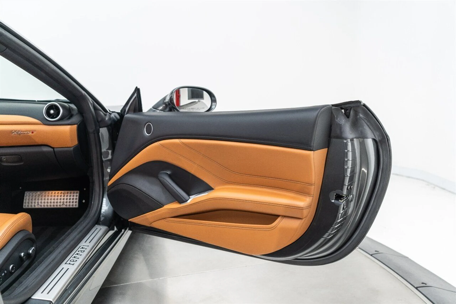 mph049_851435777_45ca33991a_1280_113bb55f40