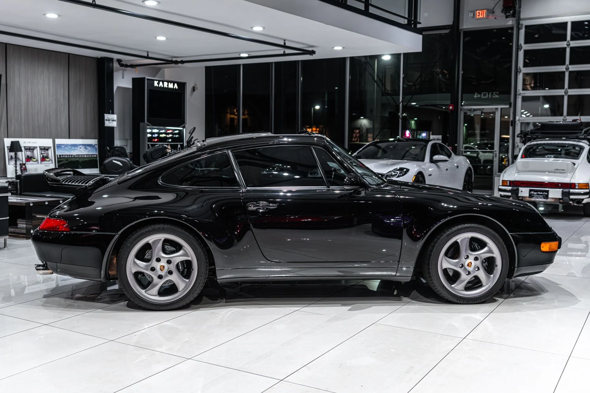 mph049_856058246_13040_p50_l_b944c7e279