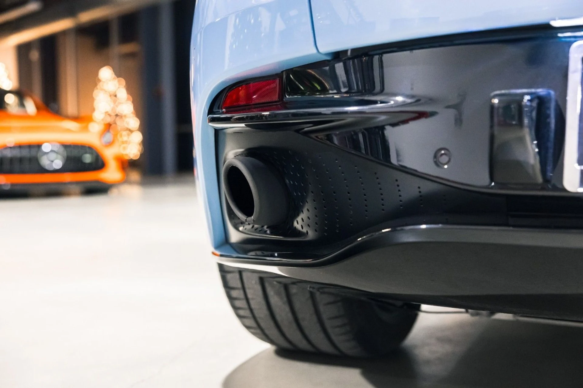 mph049_858934648_lw_eb2edd828f