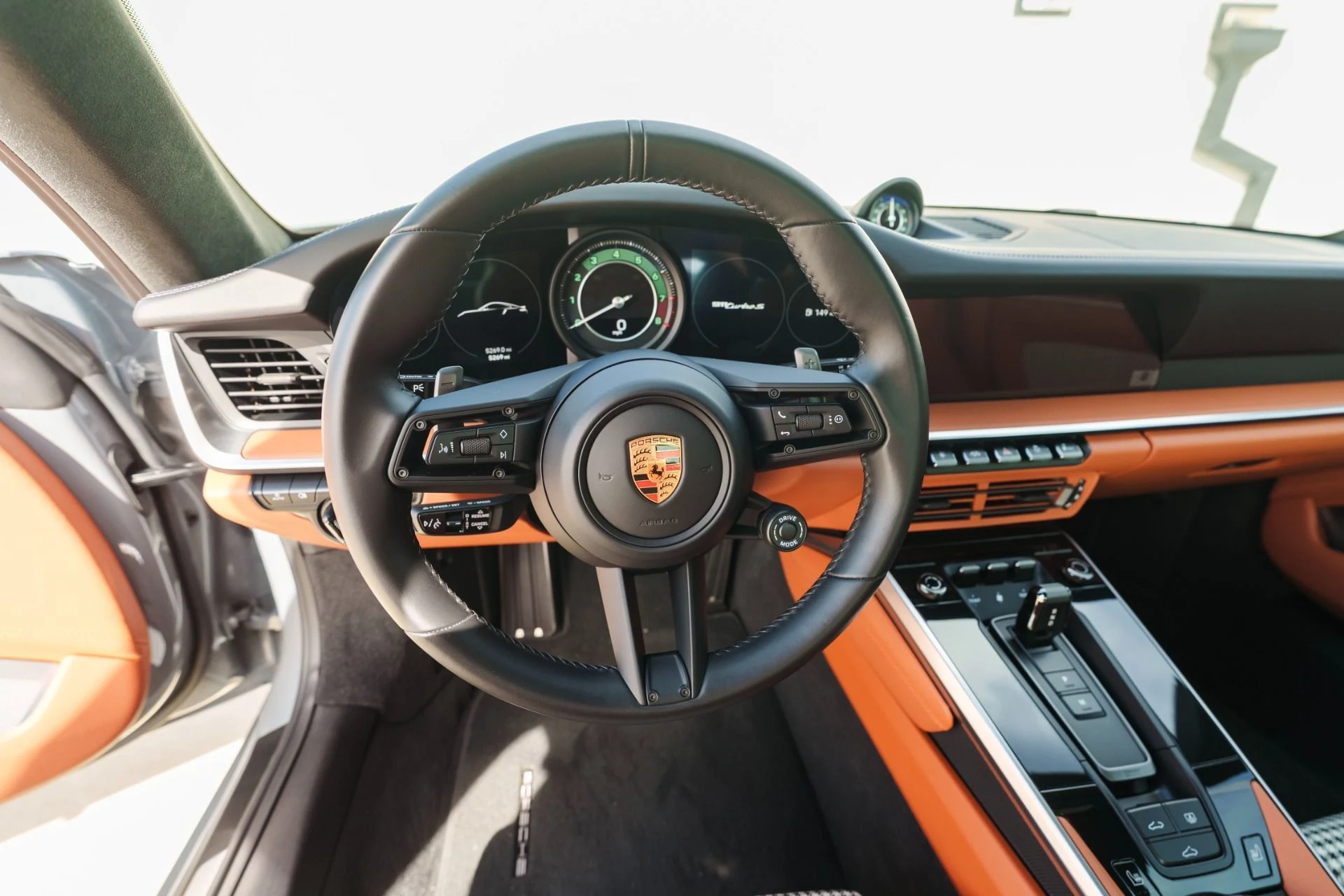 mph049_872871597_Used_2024_Porsche_911_Turbo_S_1786490103_b8e9770791