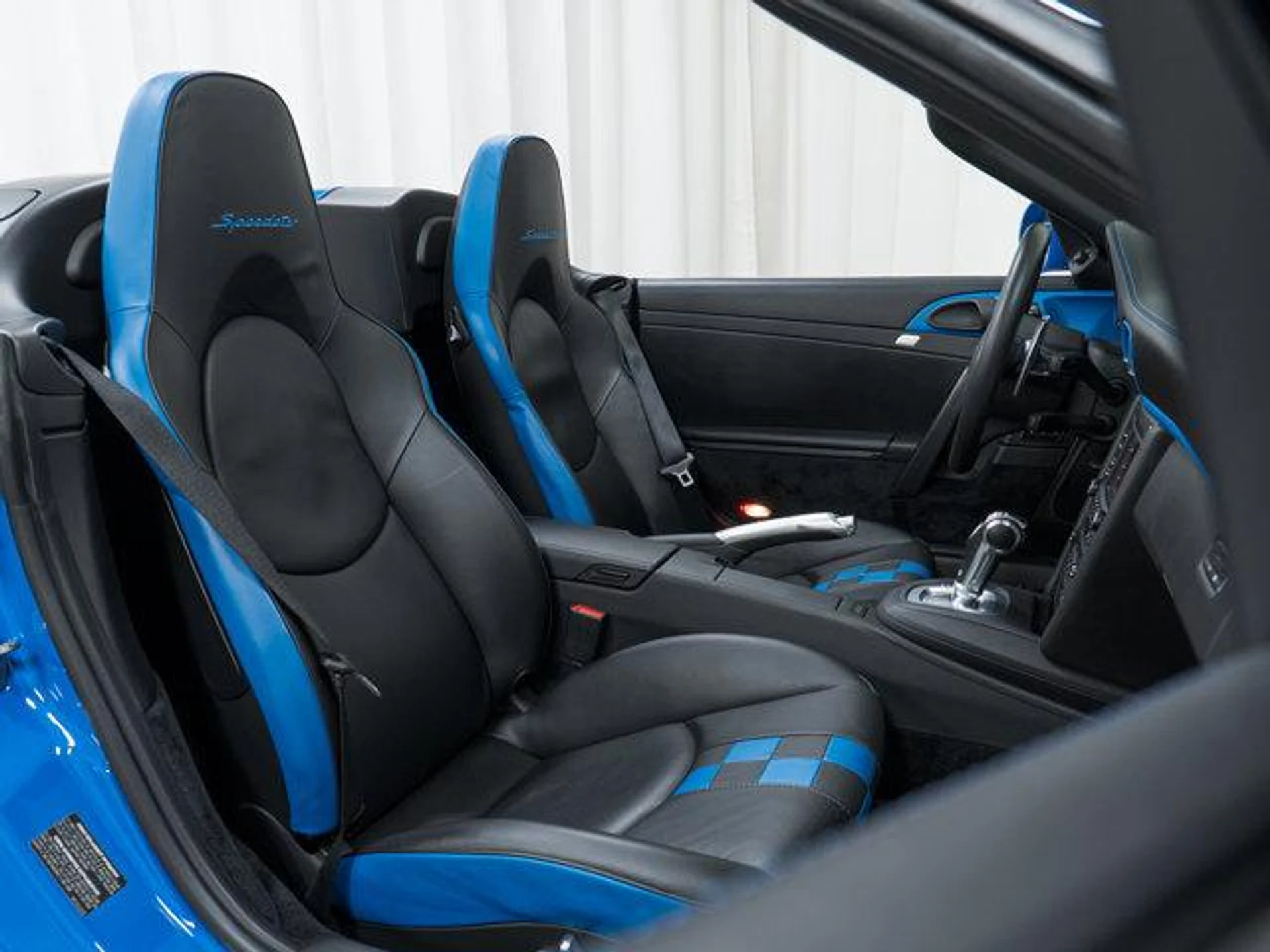 mph049_87305506_Fxm_Wl_A6ymu_Gxb_IJ_7vi41_M_Et_U_Ezw_1eb13d6166