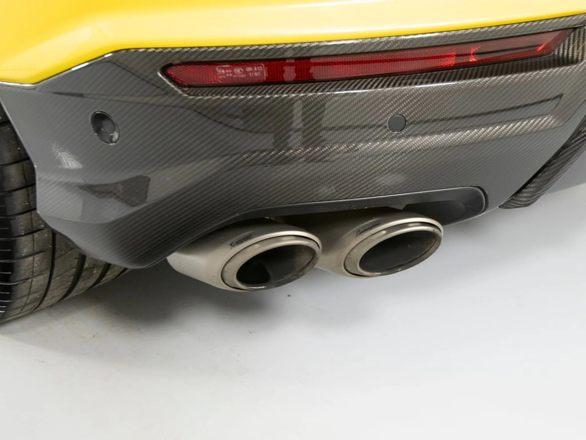 mph049_876151524_8d221a27b1a7f888313ba6f4a88b5cd3x_e9e1f7ee8b