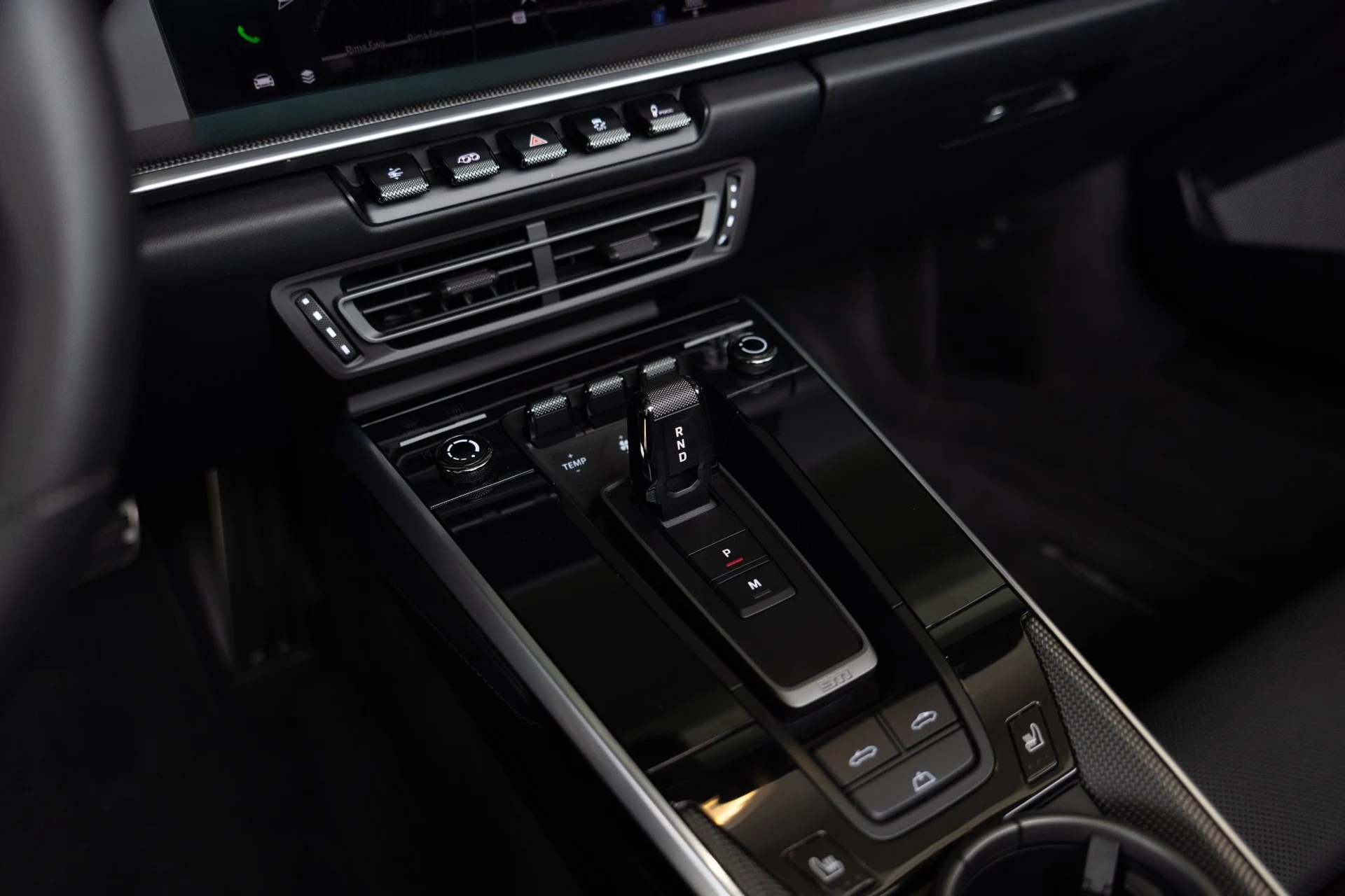 mph049_88275721_Used_2025_Porsche_911_Turbo_S_1776200682_18c9198549