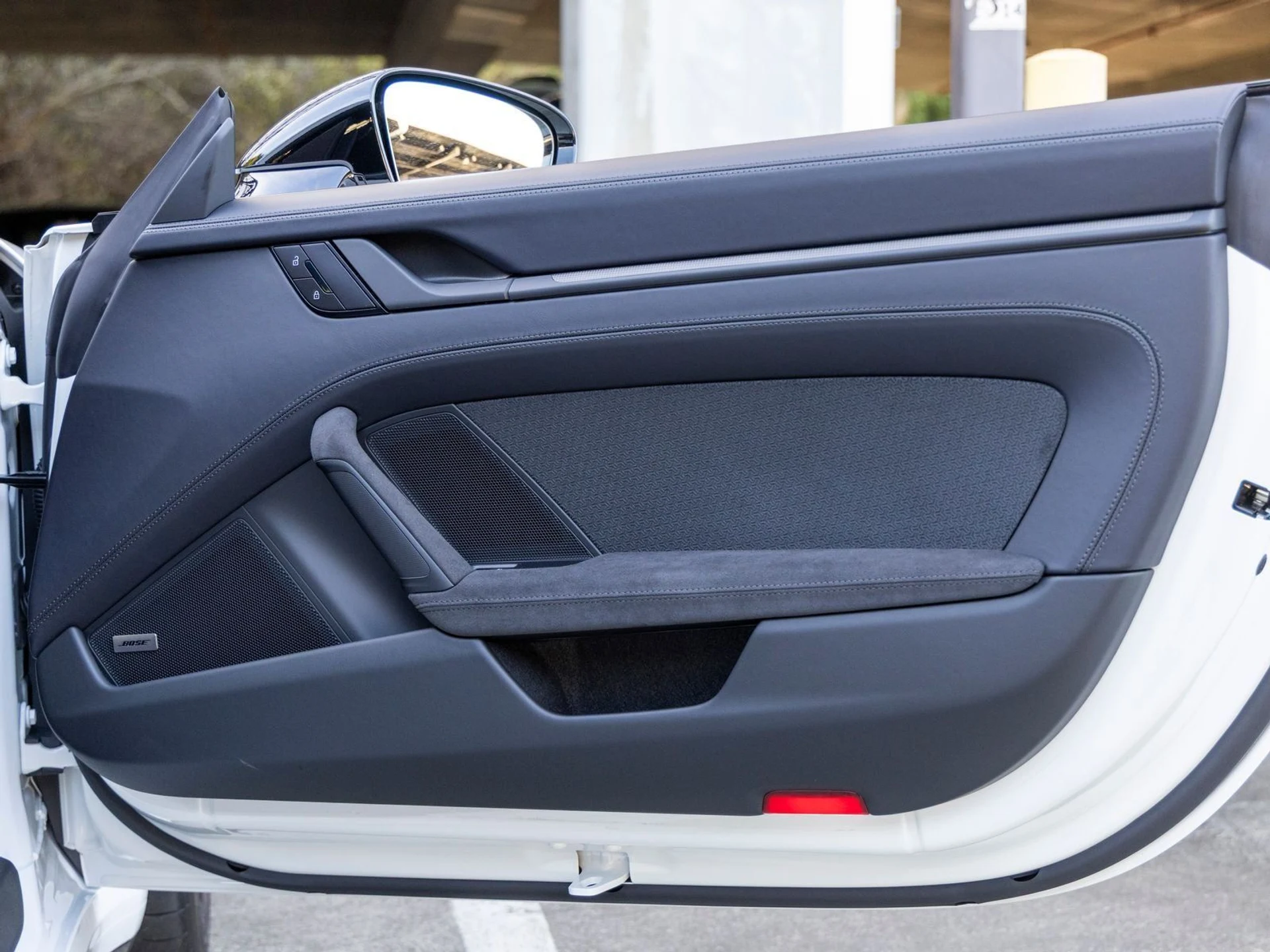 mph049_890879956_50_0528d46436