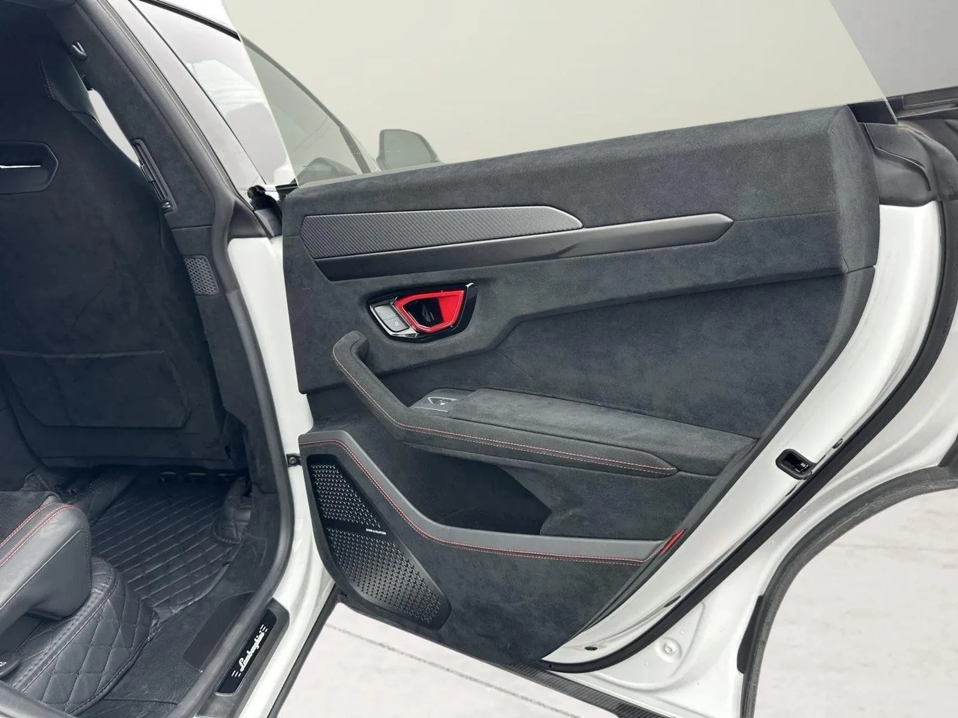 mph049_900803701_f3e013a0a90457a32b64d0aaa12310e9_fd7dd4abe8