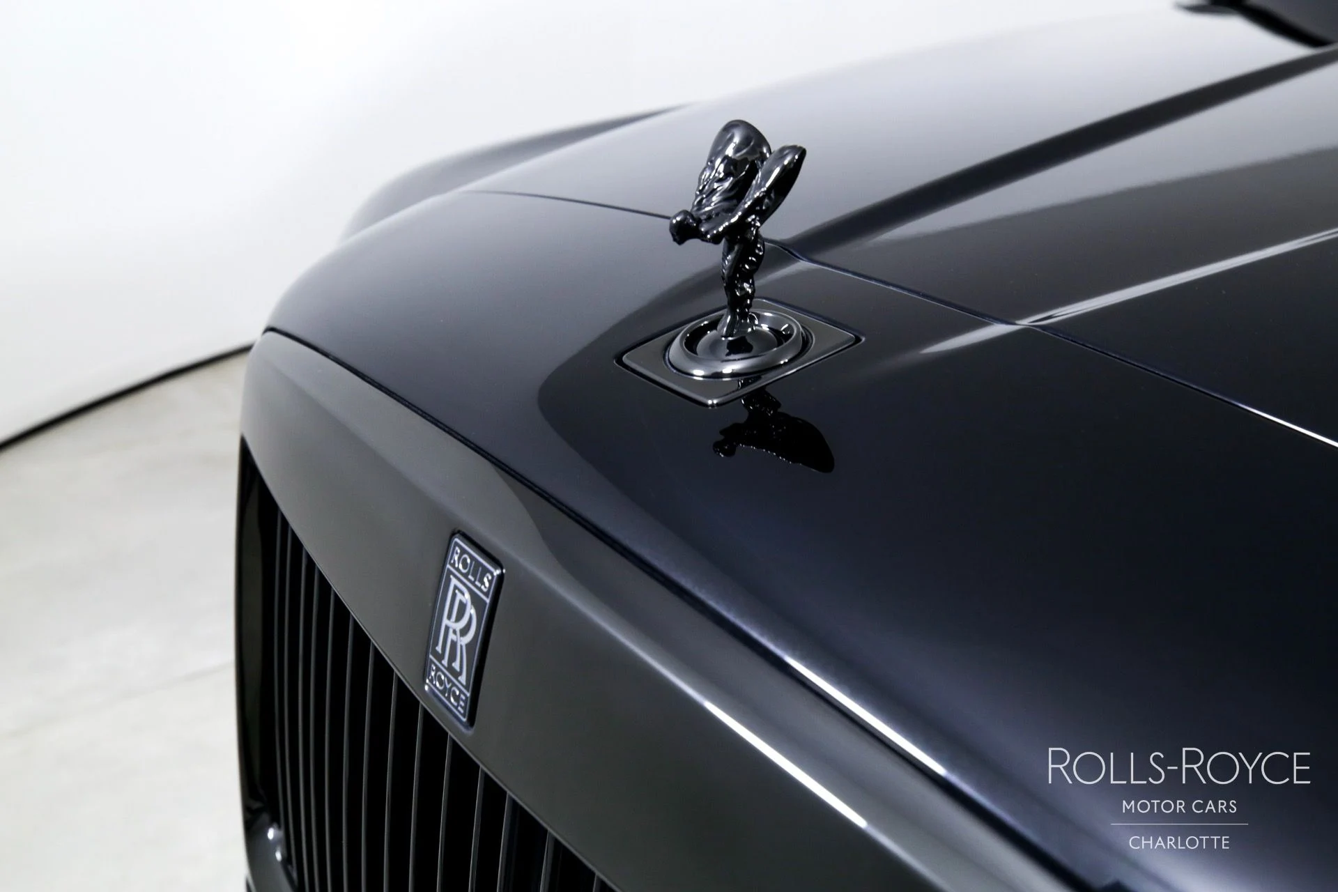 mph049_904529227_Used_2024_Rolls_Royce_Black_Badge_Cullinan_1746460857_532bcaa1bc