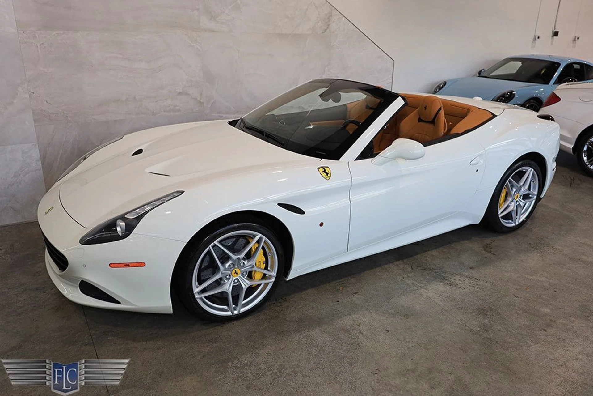 mph049_907259006_used_2015_ferrari_california_t2drconvertible_9689_22995447_50_1024_755939153b