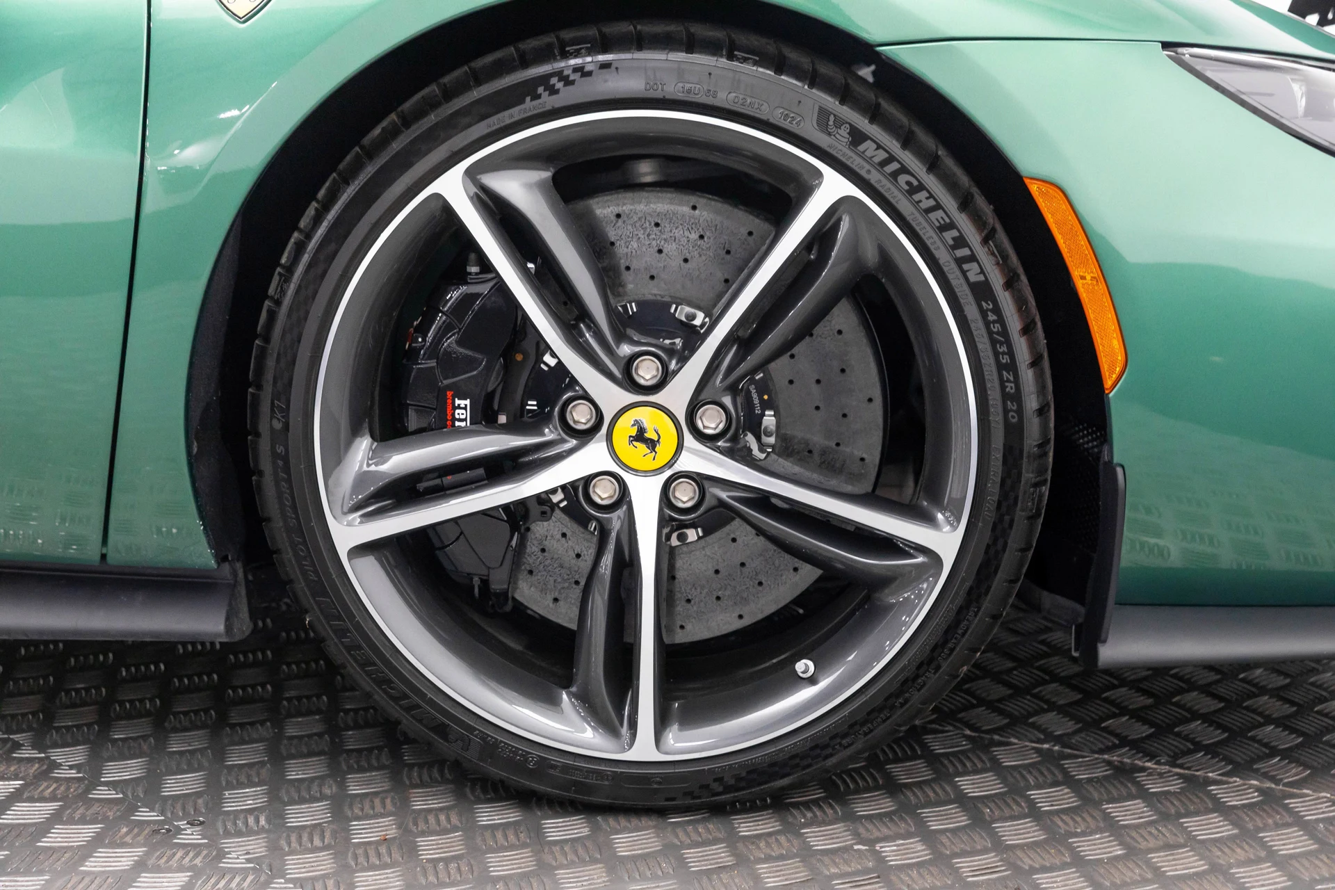 mph049_937252485_f24b27f6e42348718138578eb58d6583_8917155142