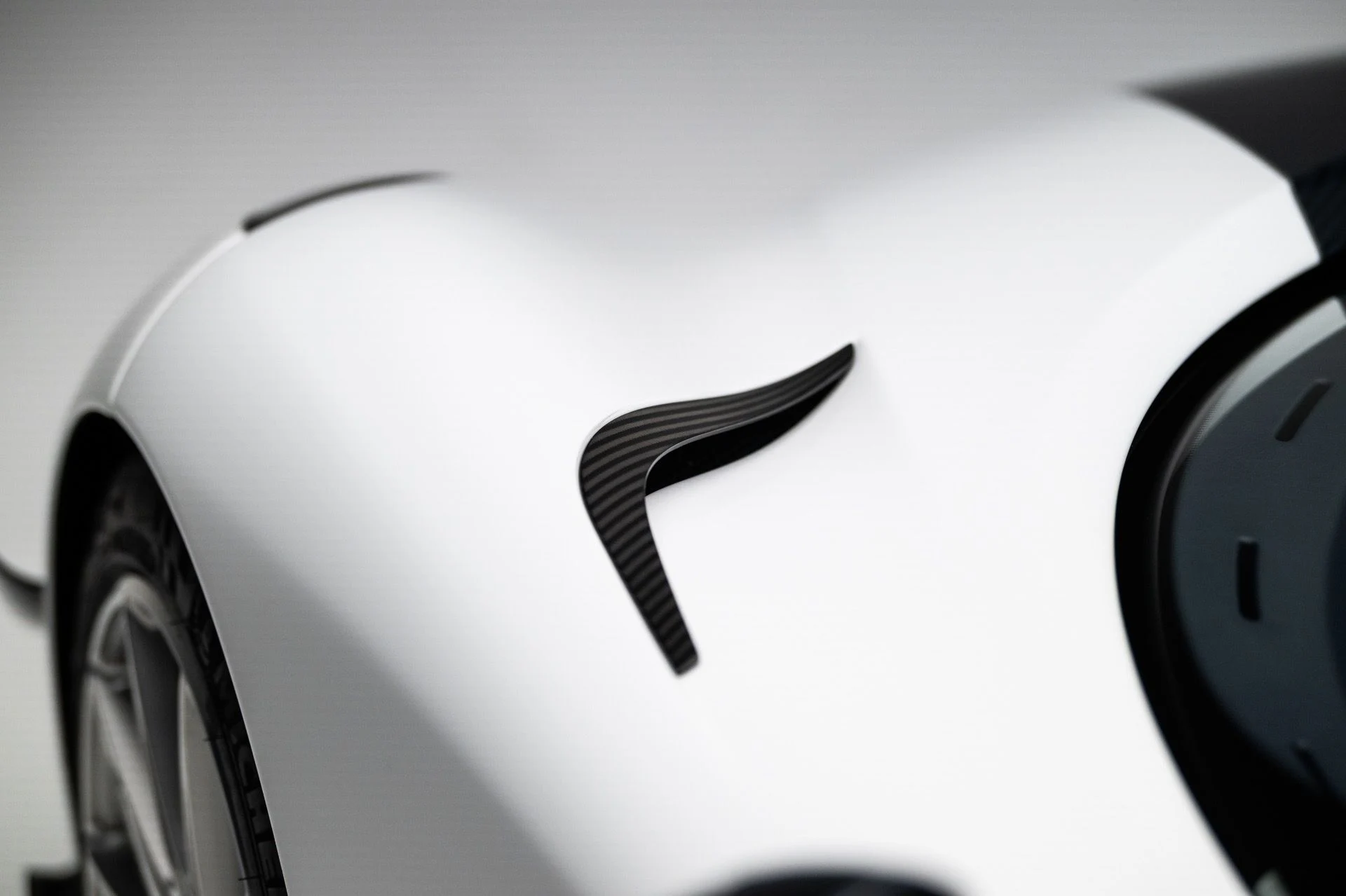 mph049_947529841_13358_p50_l_0293ca2f78