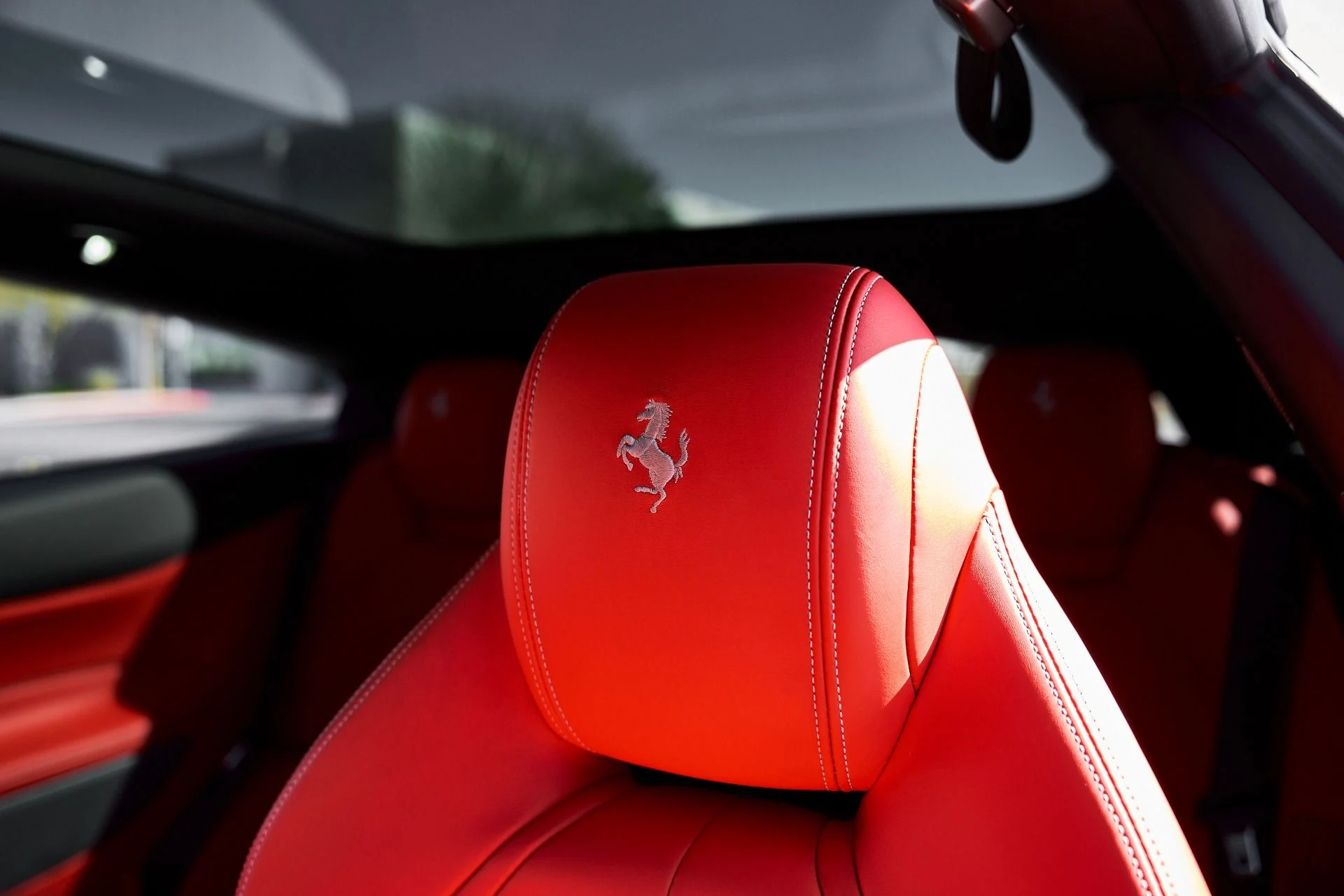 mph049_95054142_Used_2020_Ferrari_GTC_4_Lusso_V12_1773162301_dd05dfc2bc