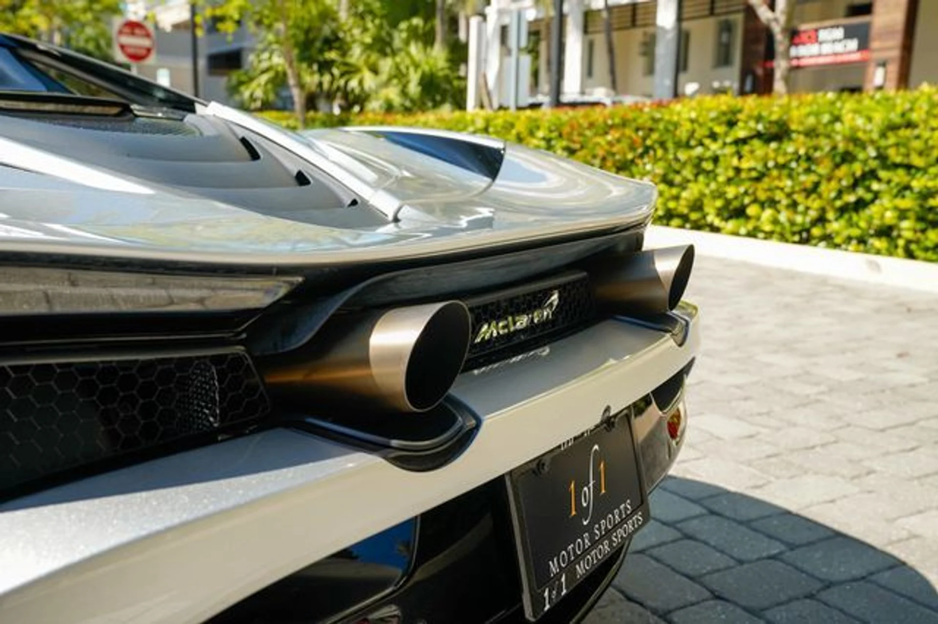 mph049_953052697_22938050_50_1270bf1d90