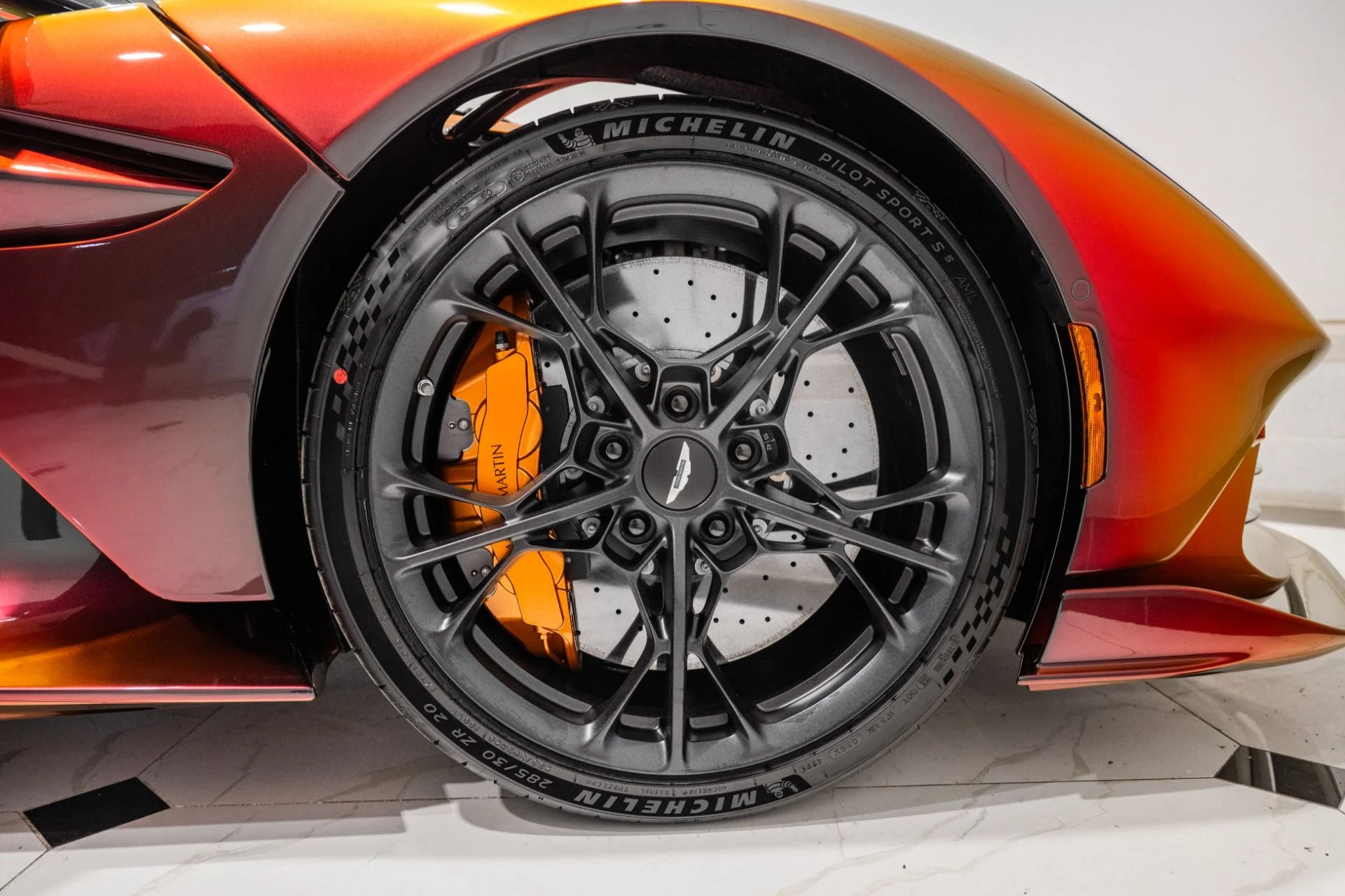 mph049_953138487_New_2026_ASTON_MARTIN_VALHALLA_1775445551_84a279726f