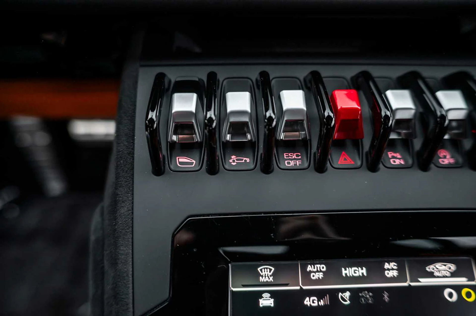 mph049_960648258_6ed5a6971d37efb5a3f02cc1eecf135dx_c00c78d3ca