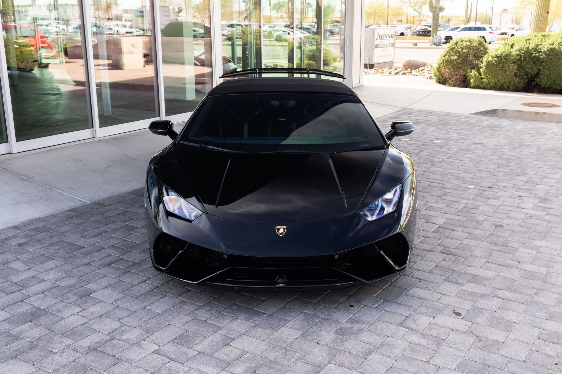 mph049_96318898_Used_2018_Lamborghini_Huracan_LP_640_4_Performante_Spyder_1772832388_4ecf9e7d86