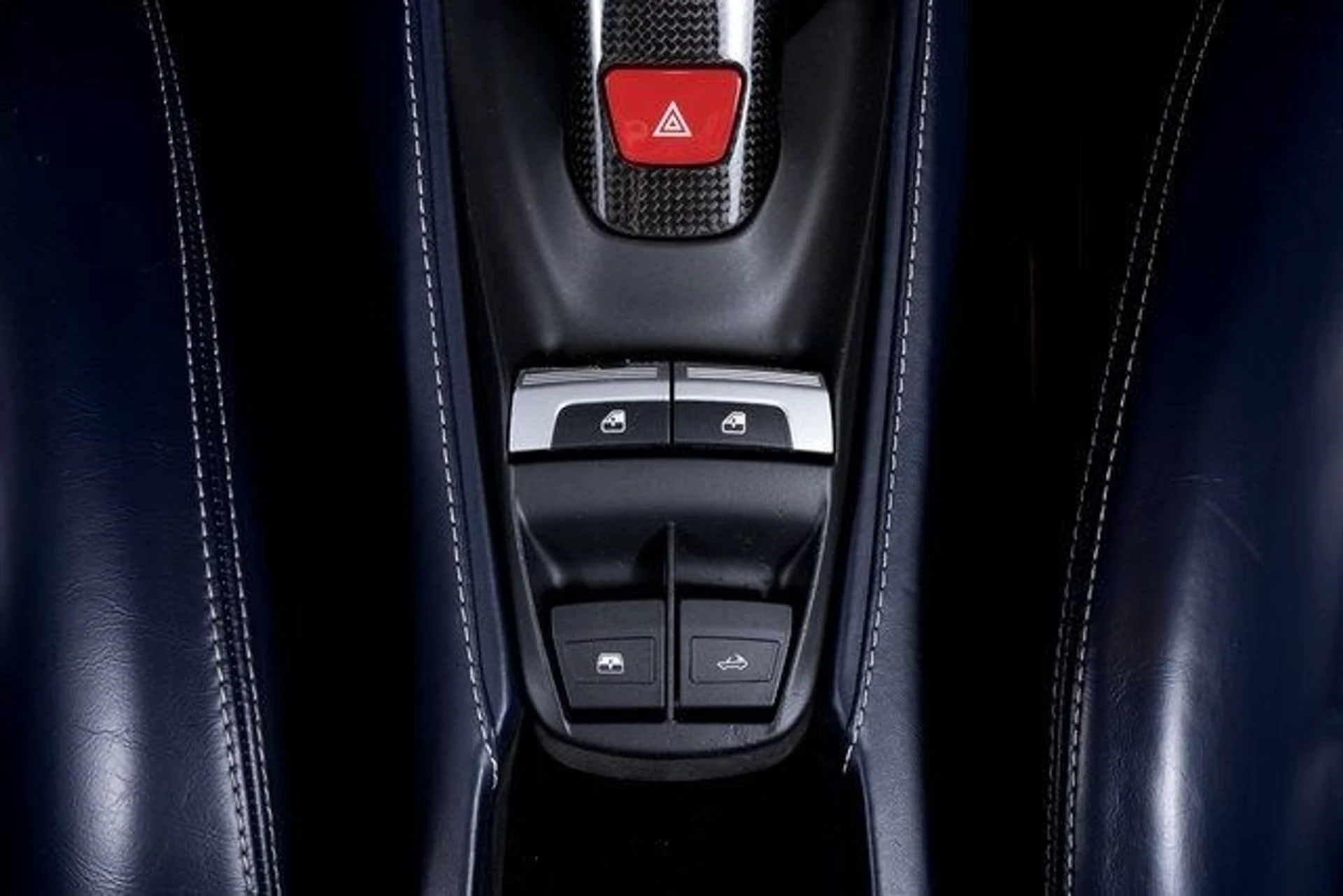 mph049_966050753_5464e8d0ef2e287f7116bfc5ddea6ef5x_fff7dfecc8