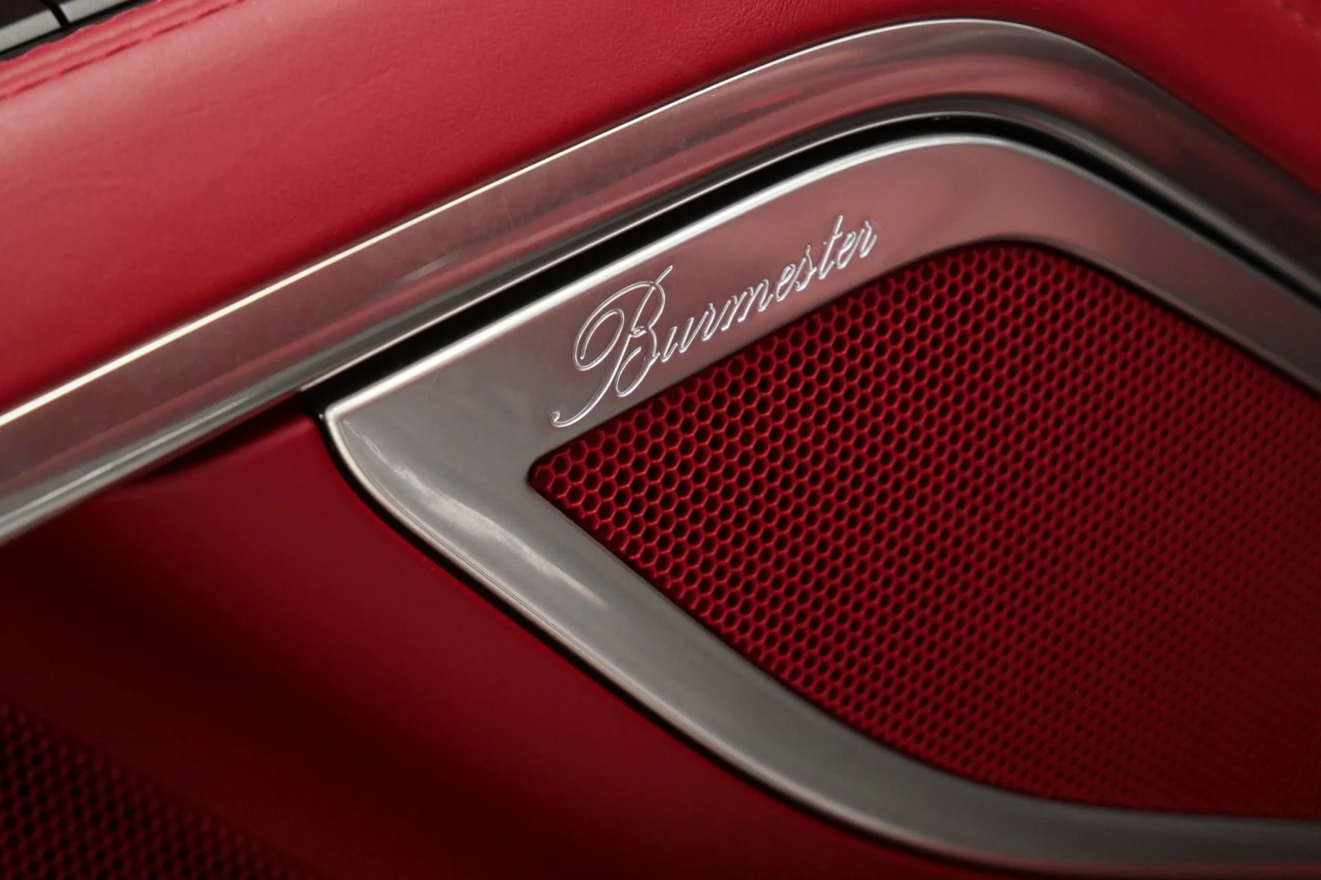 mph049_994777225_Used_2019_Porsche_911_Turbo_S_Cabriolet_Factory_Carbon_Fiber_Wheels_Aerokit_Burmester_Audio_1766082238_3db5832b92