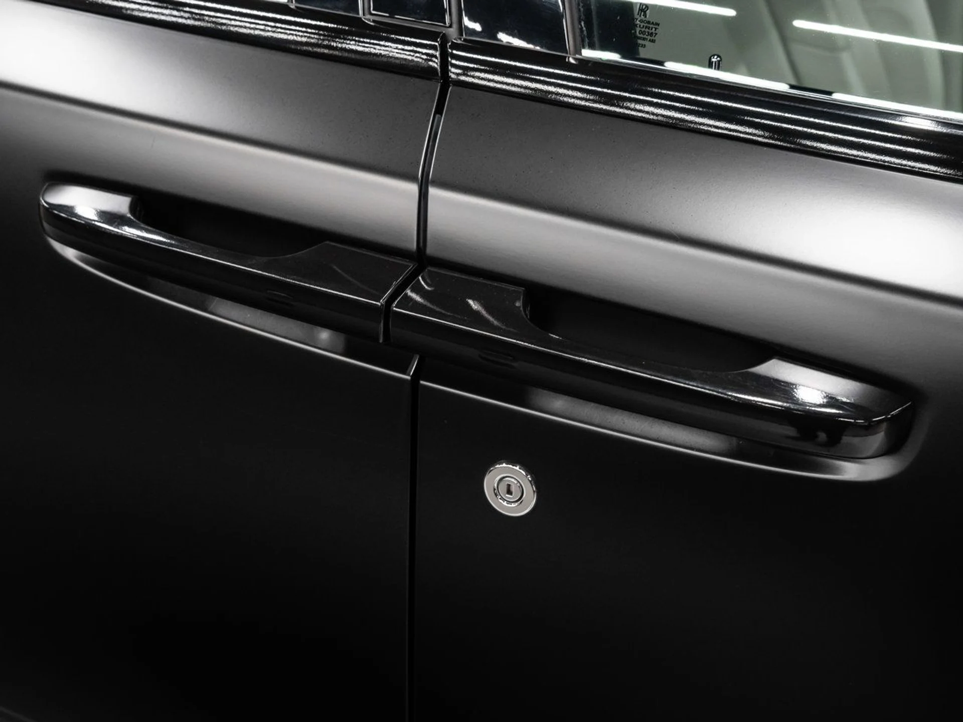 mph050_1006426264_rolls_royce_ghost_2012_aff0661c41